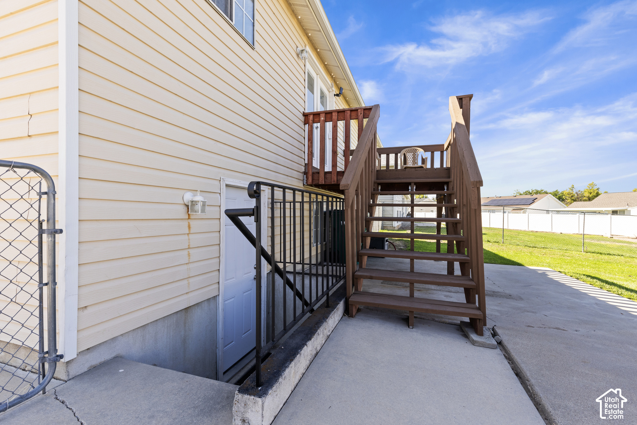 main property photo 24