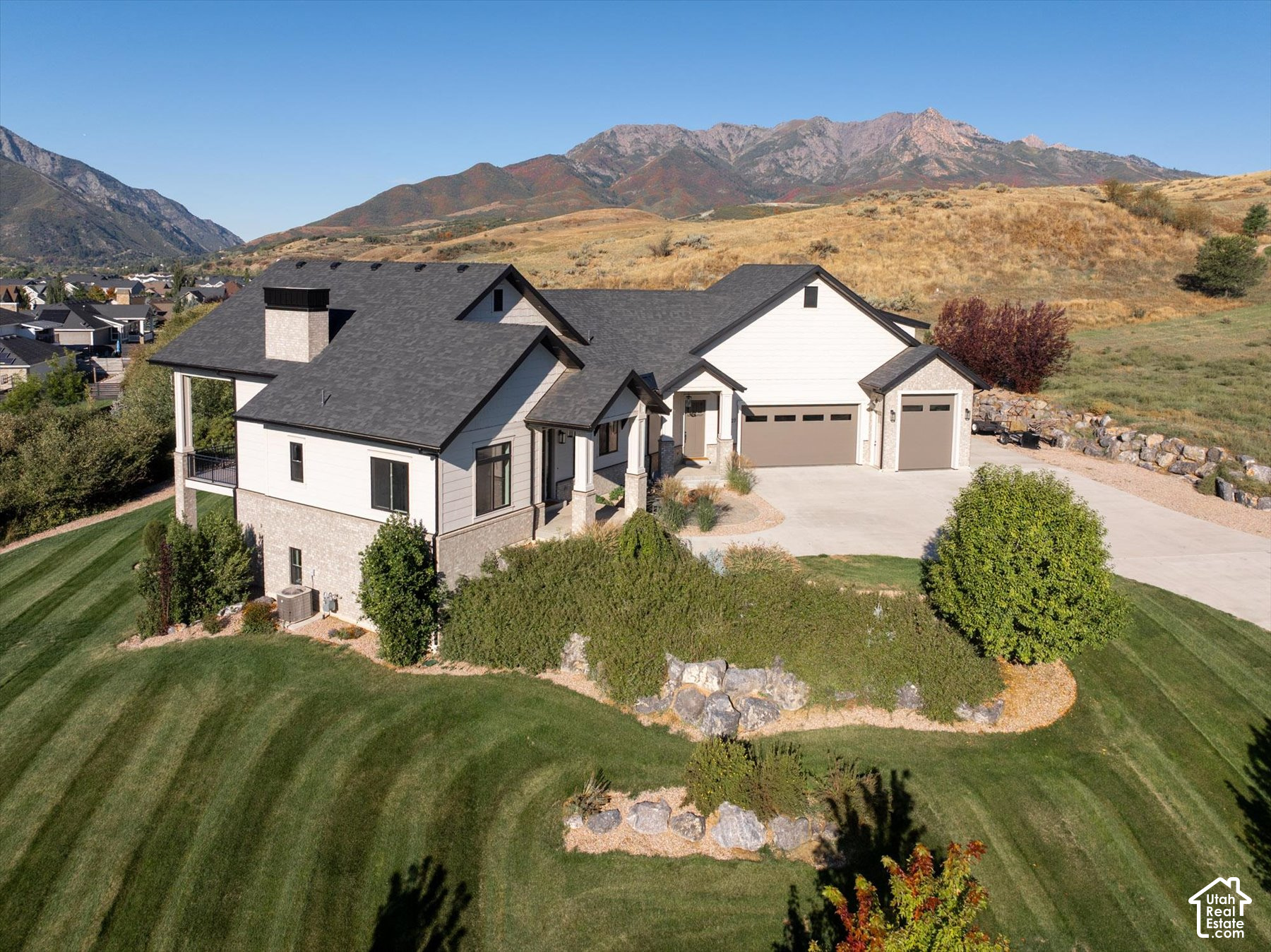 main property photo 76