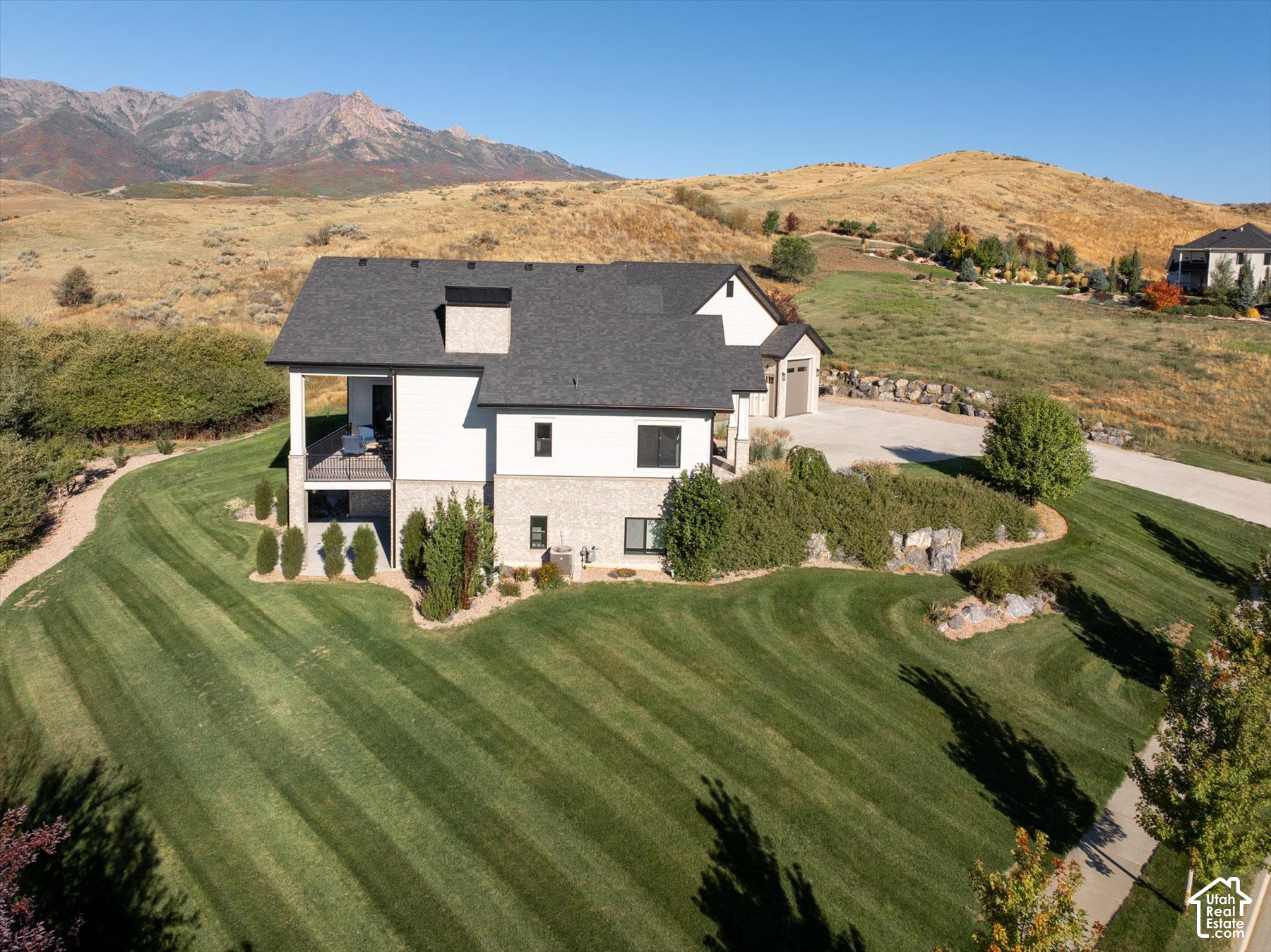 main property photo 77