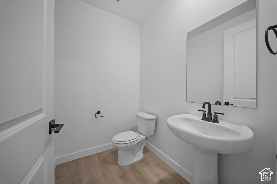 main property photo 13