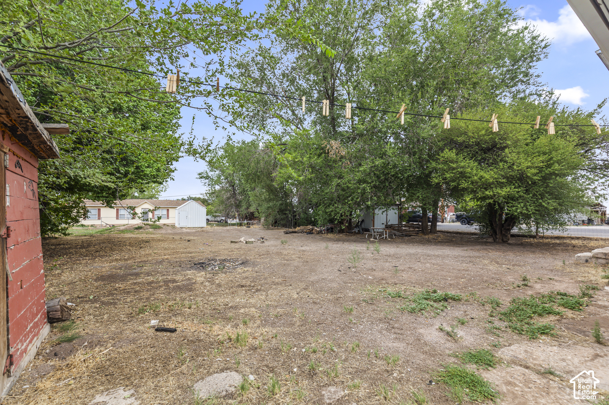 main property photo 37