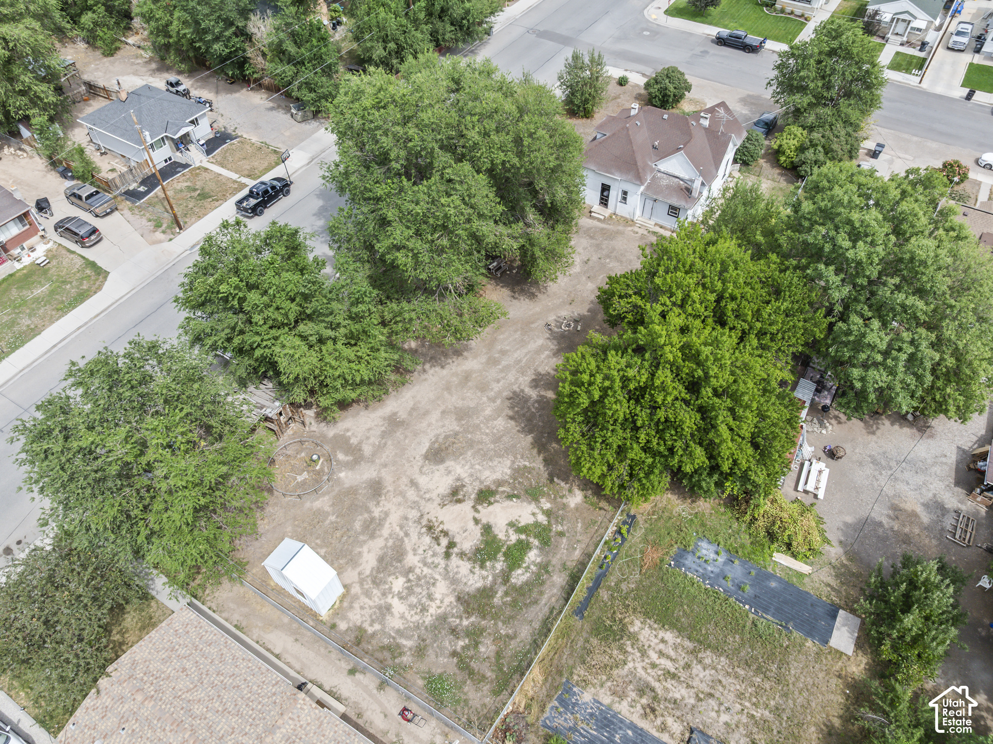 main property photo 48