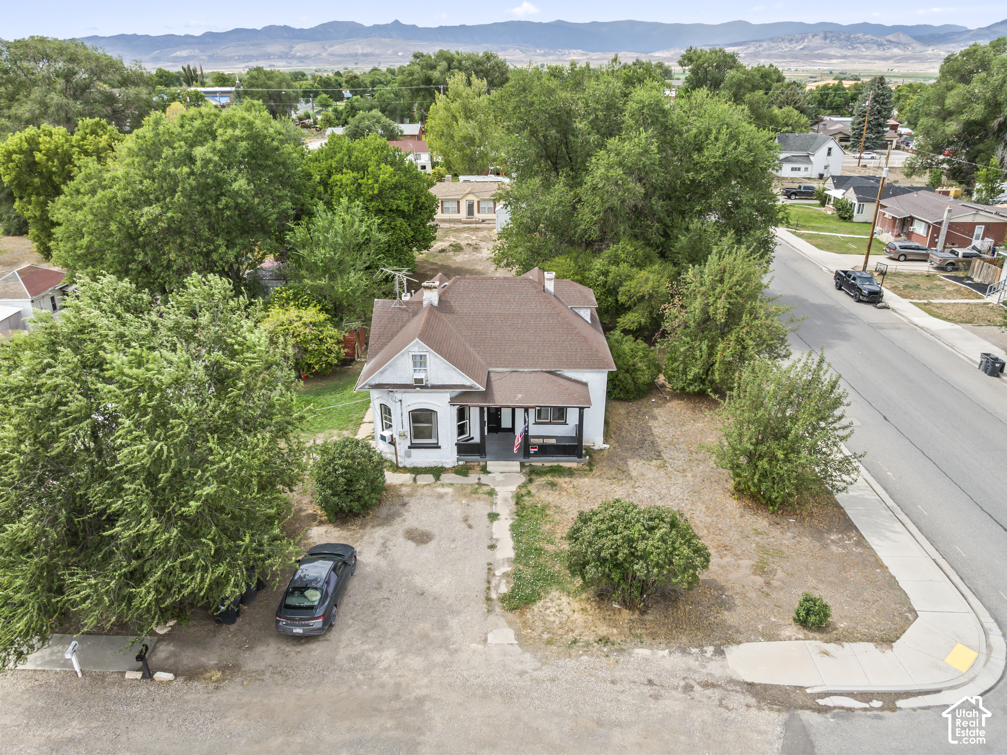 main property photo 51