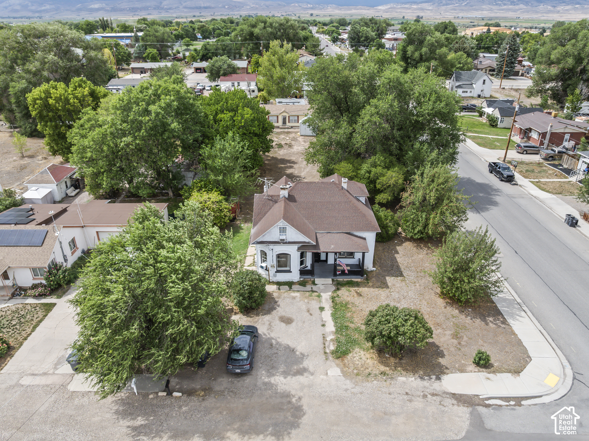 main property photo 52