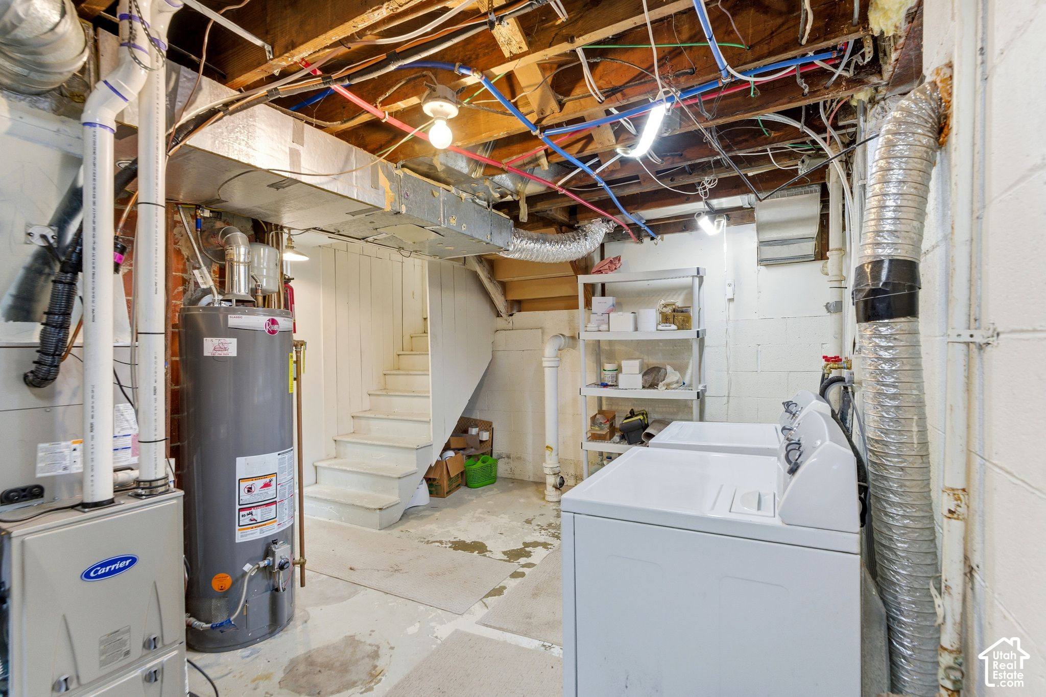 main property photo 32