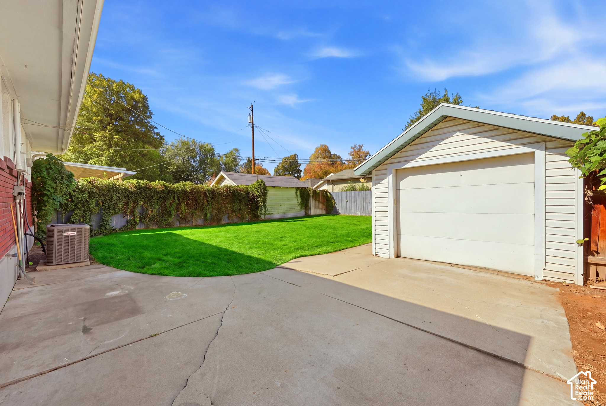 main property photo 42