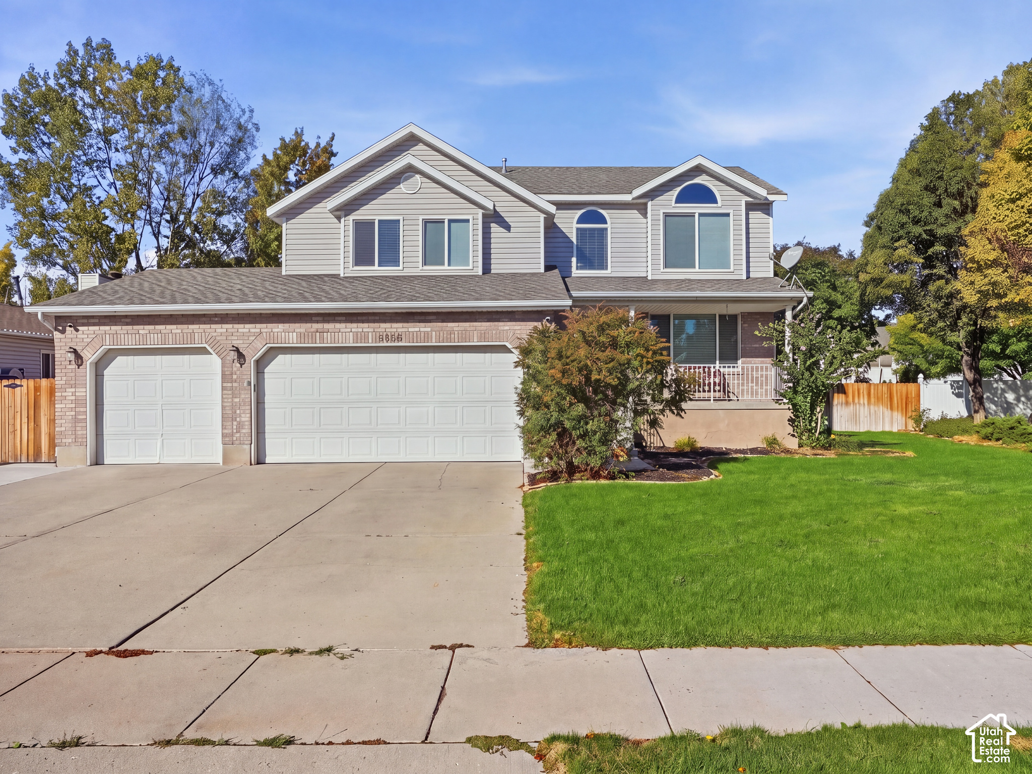 main property photo 10