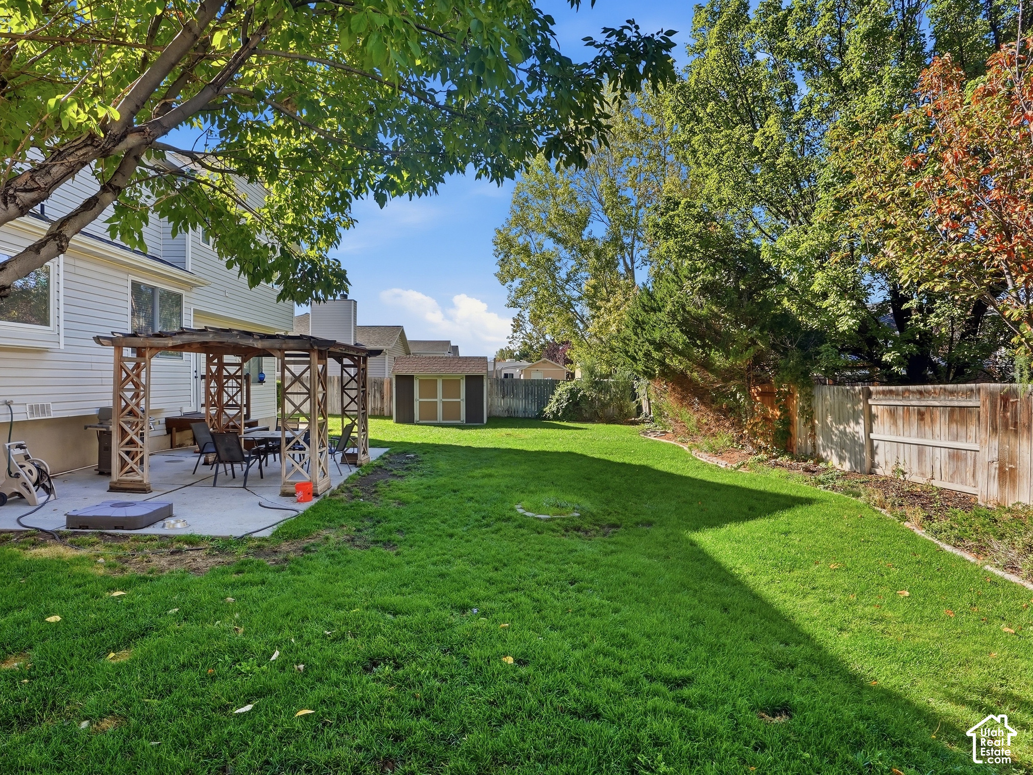 main property photo 54