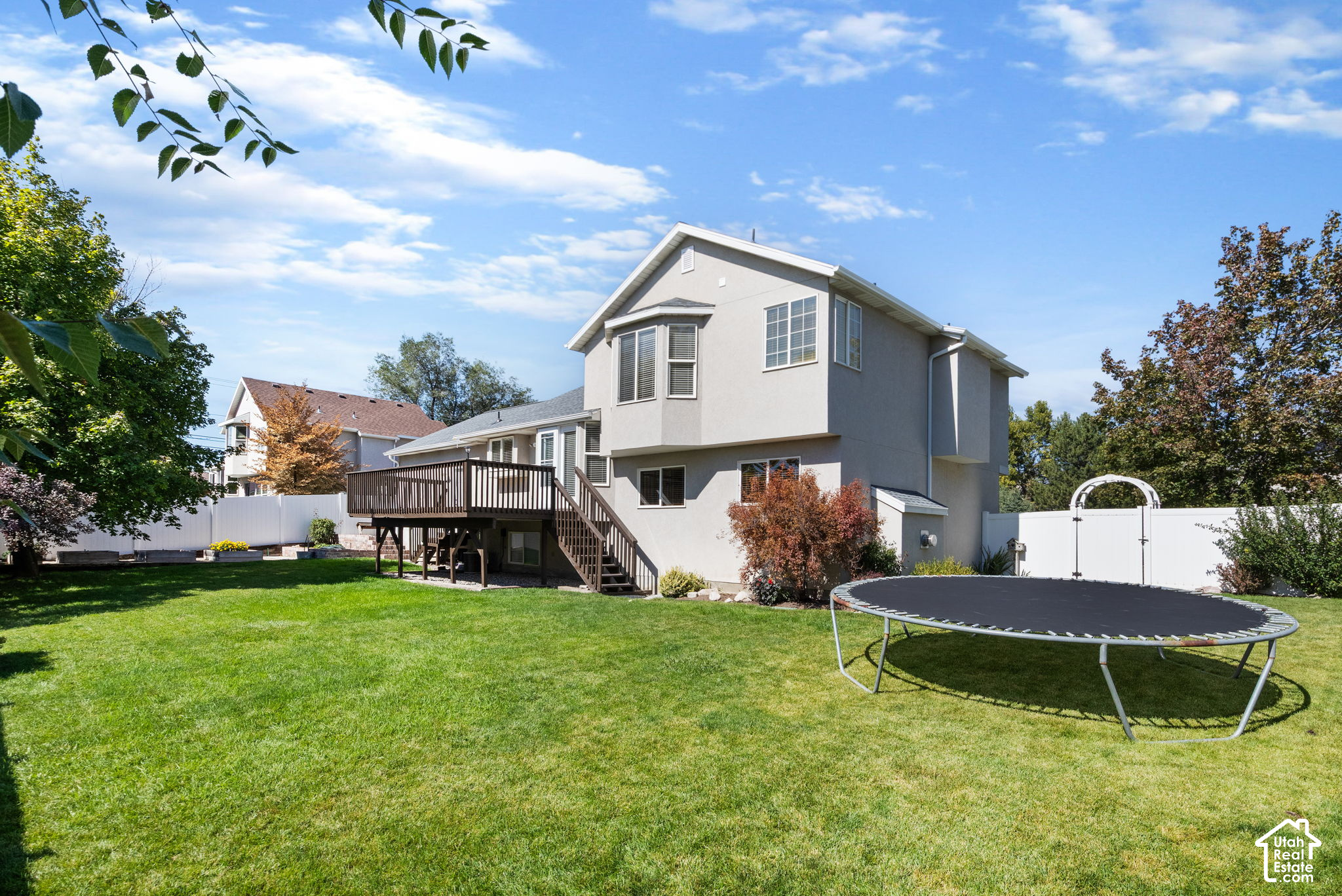 main property photo 38
