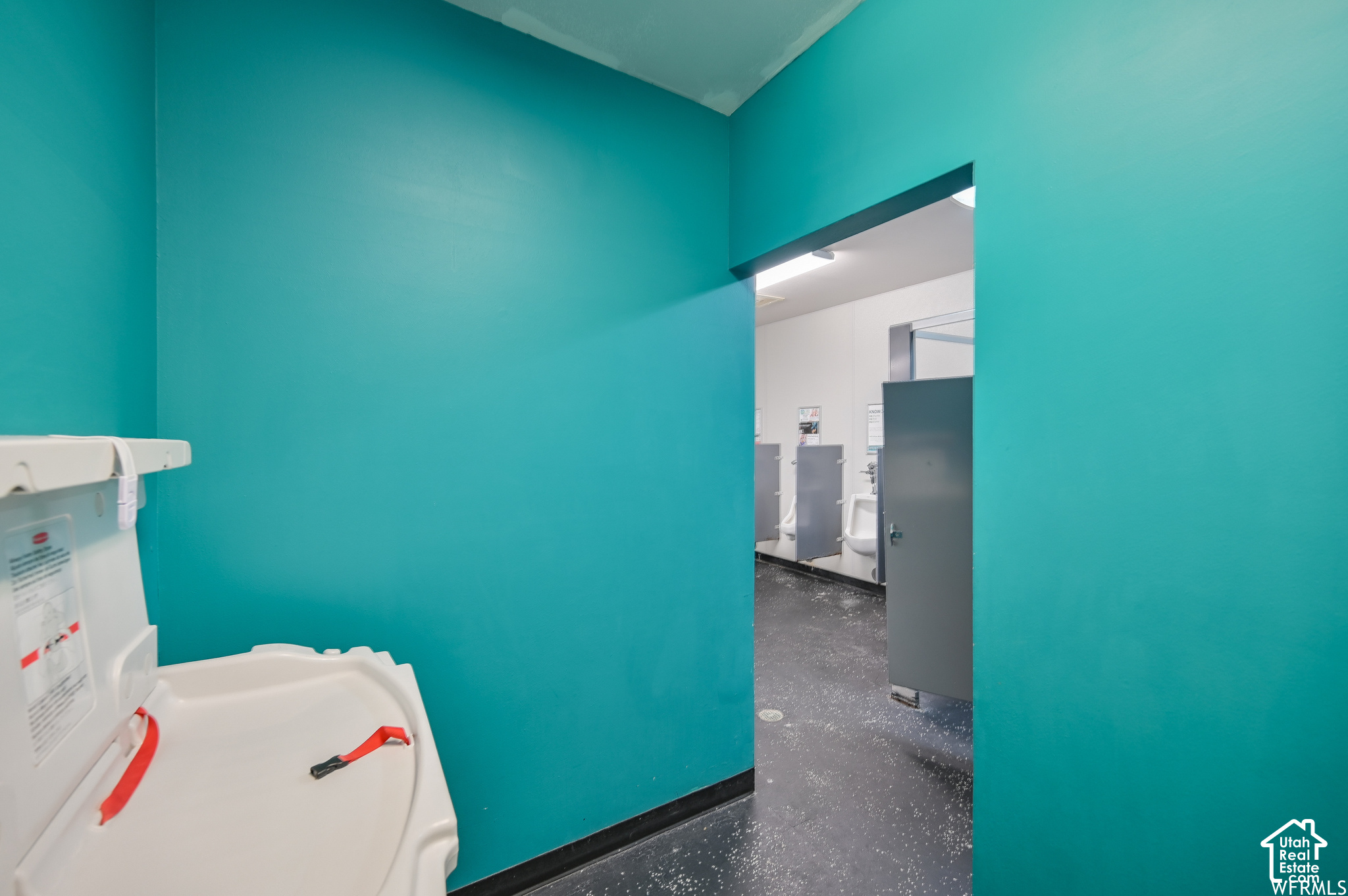 main property photo 10