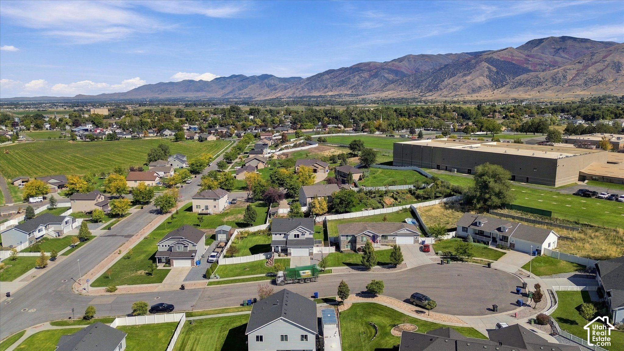 main property photo 64