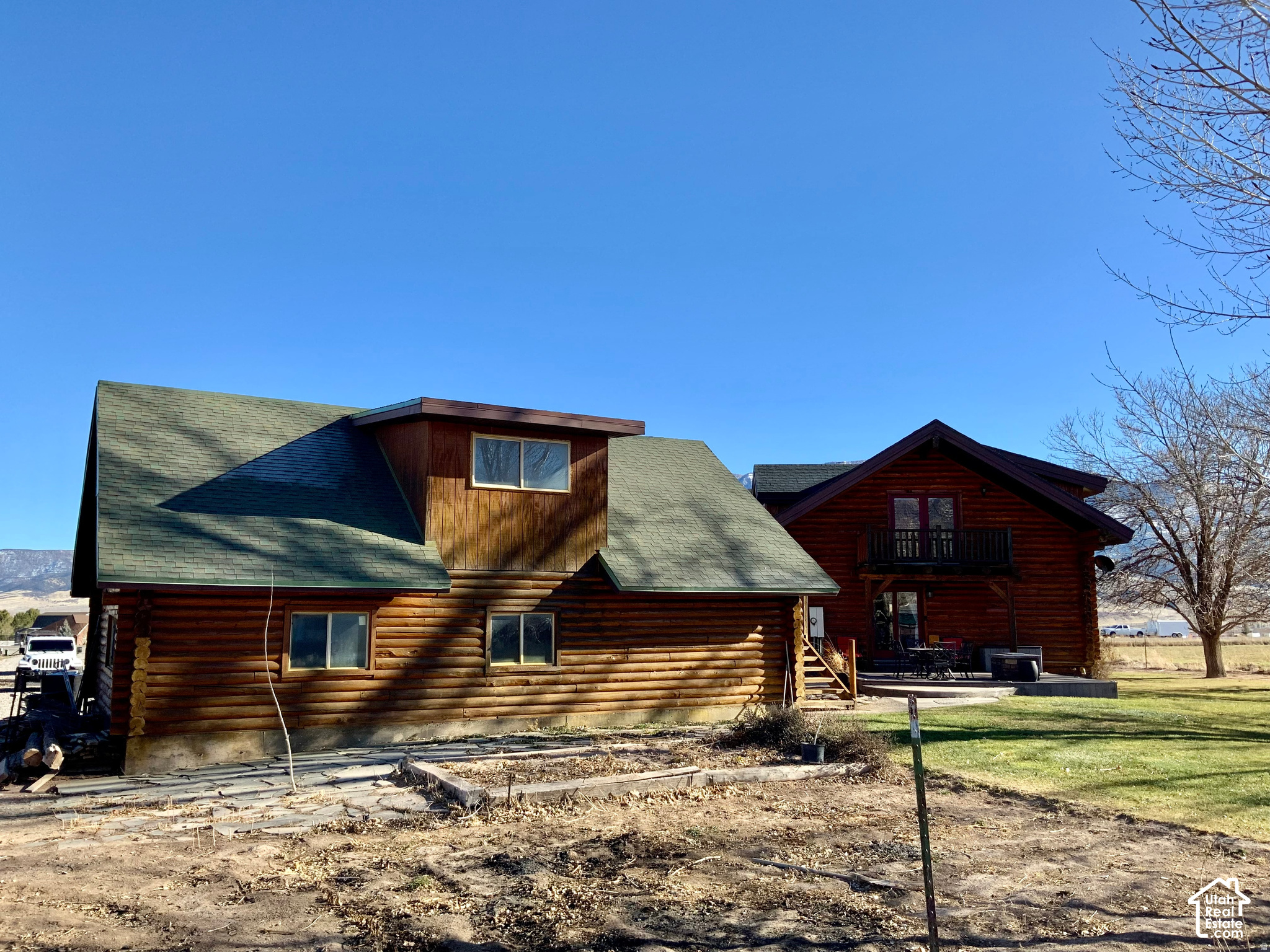 main property photo 74