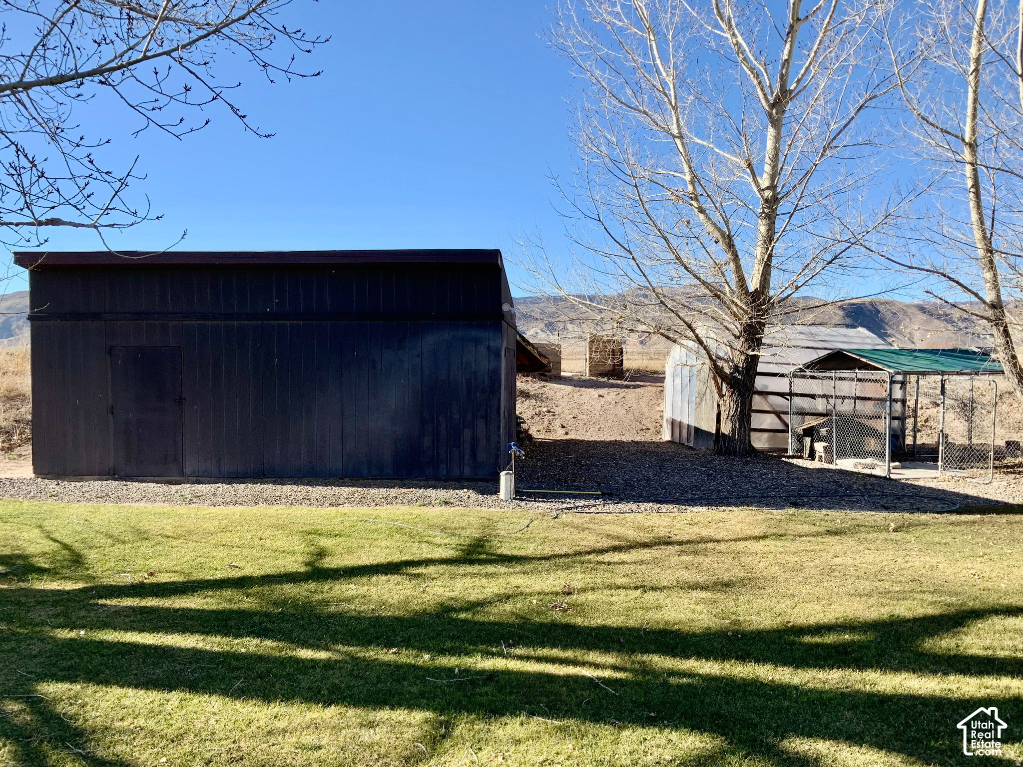 main property photo 75