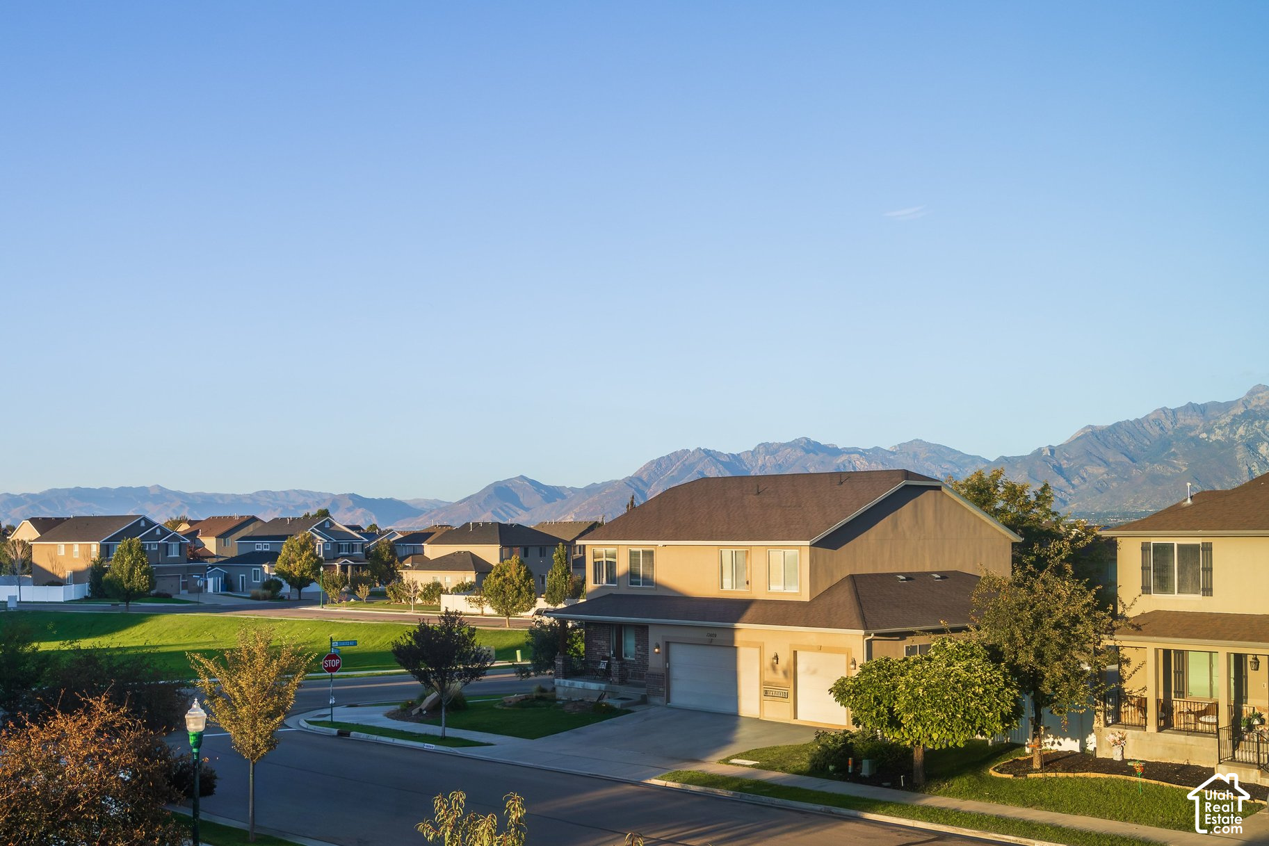 main property photo 41