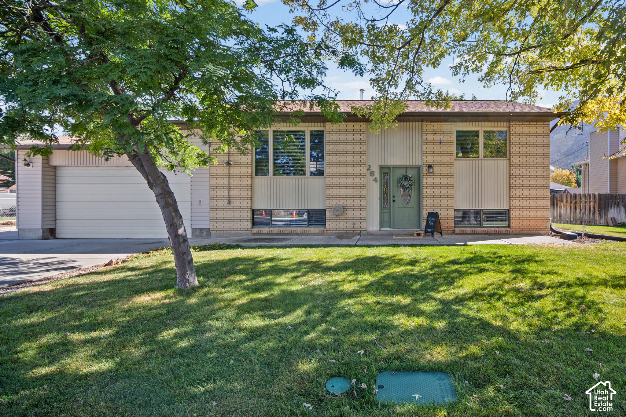 main property photo 0