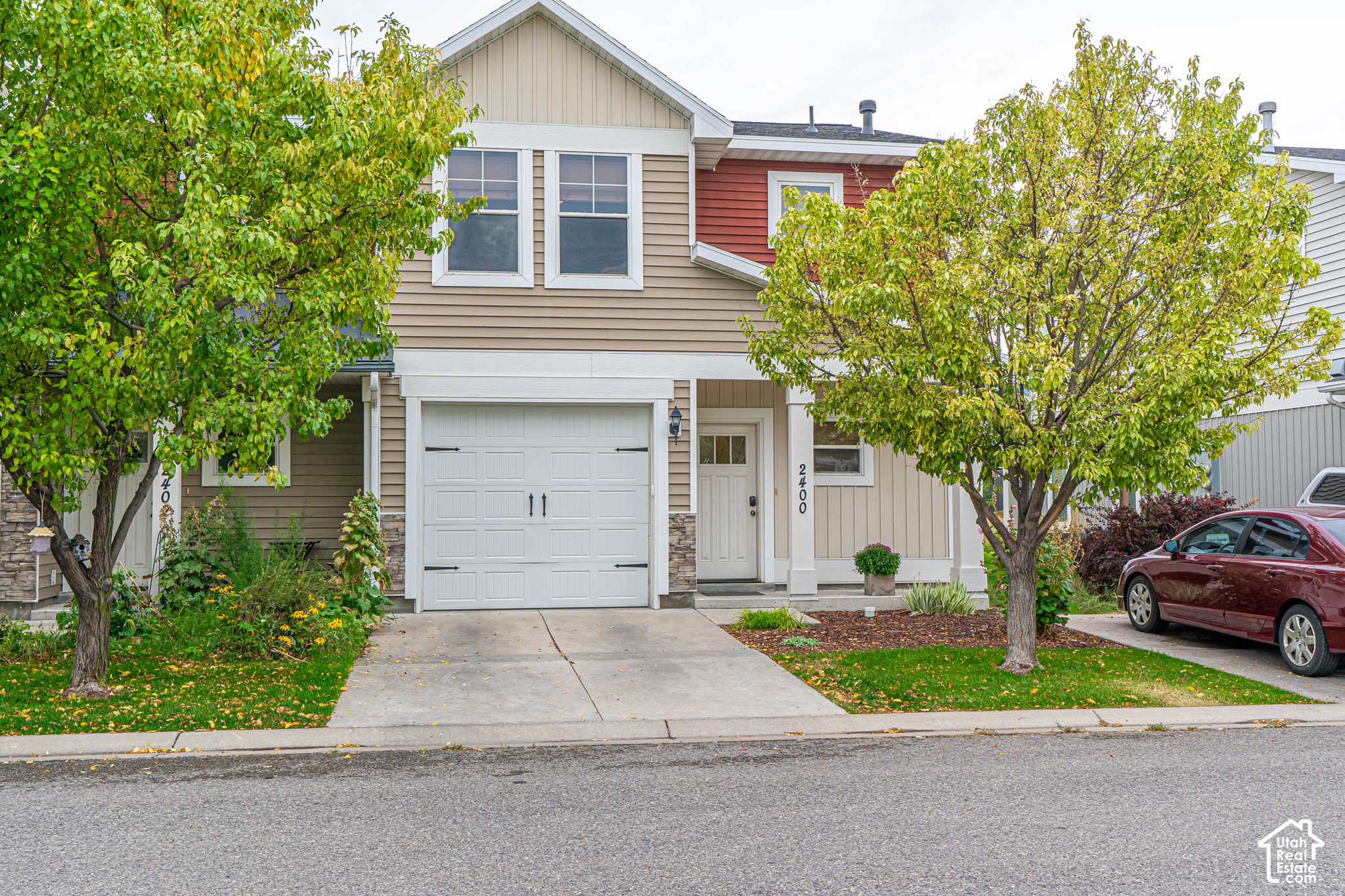 main property photo 0