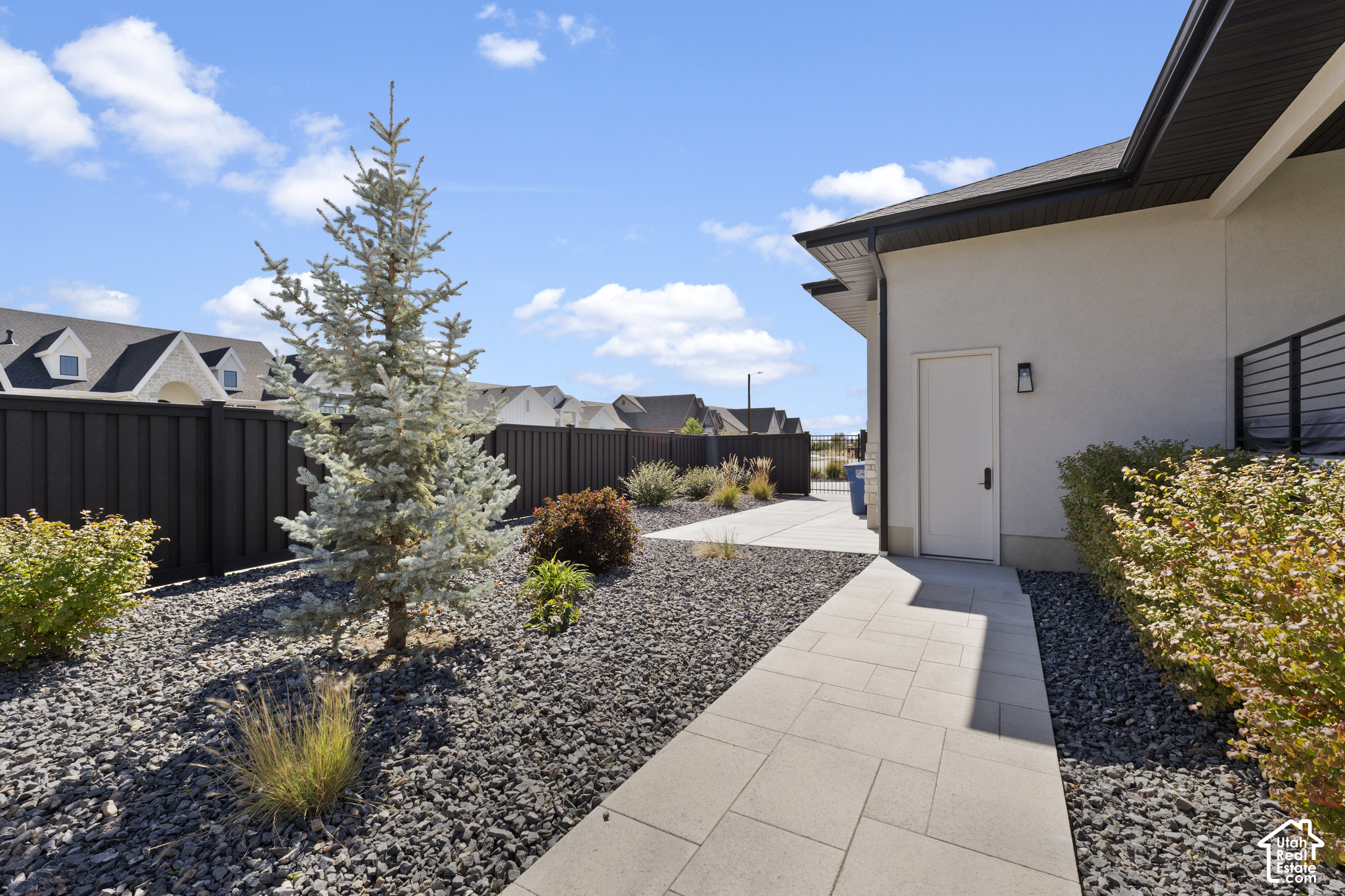 main property photo 67