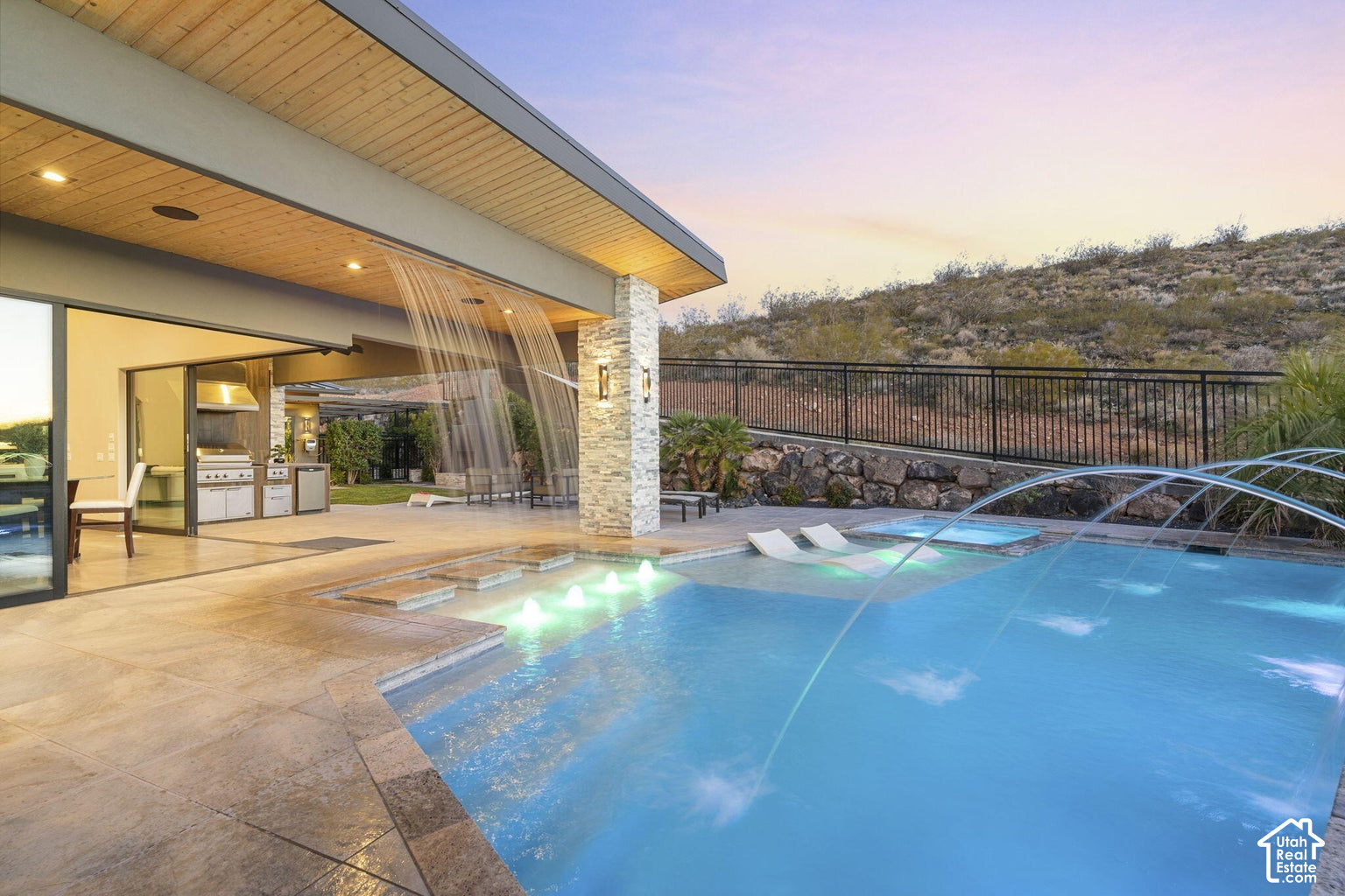 main property photo 75