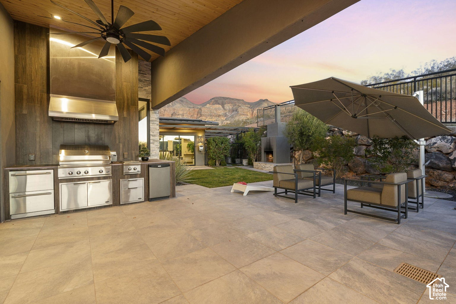main property photo 76