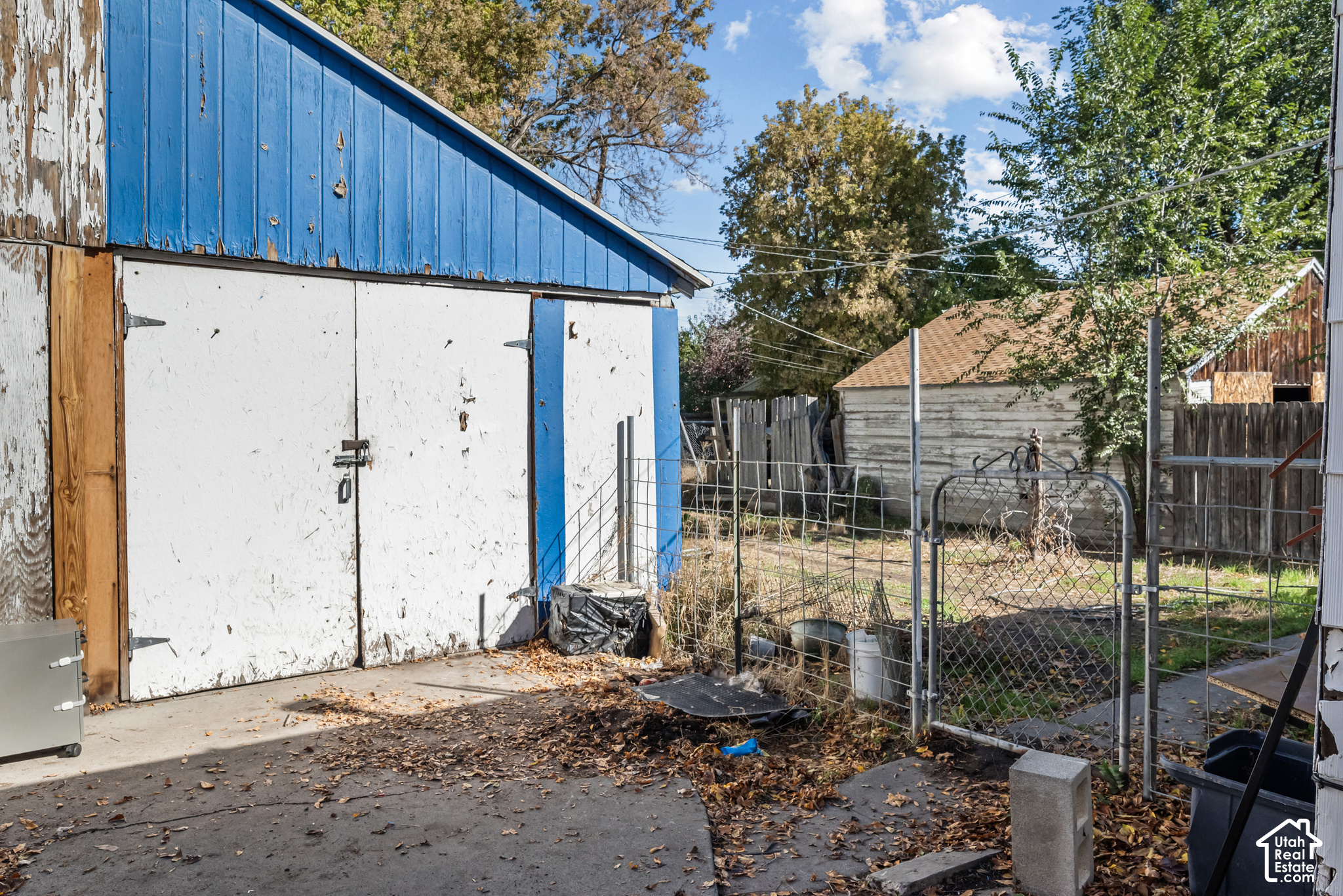 main property photo 20