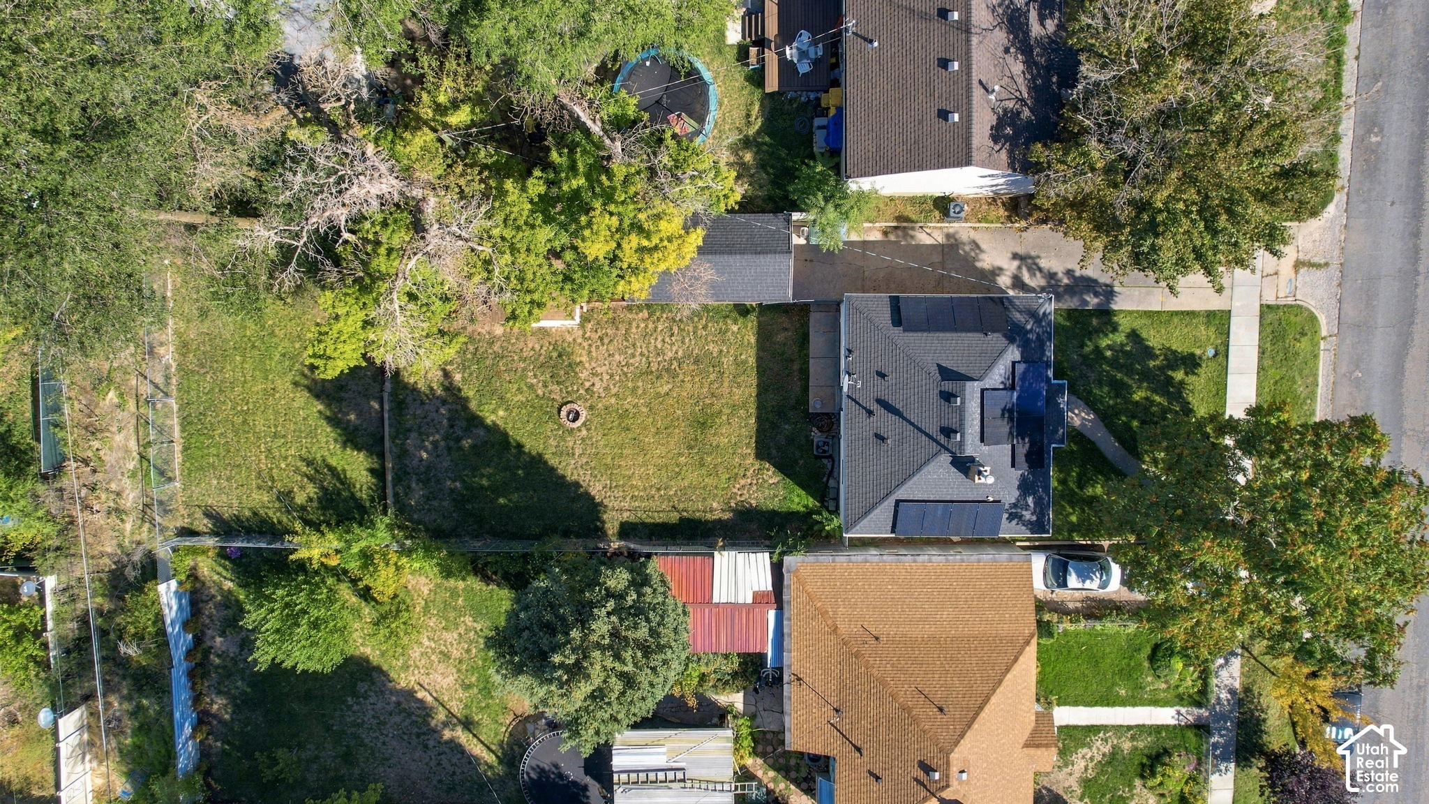 main property photo 26
