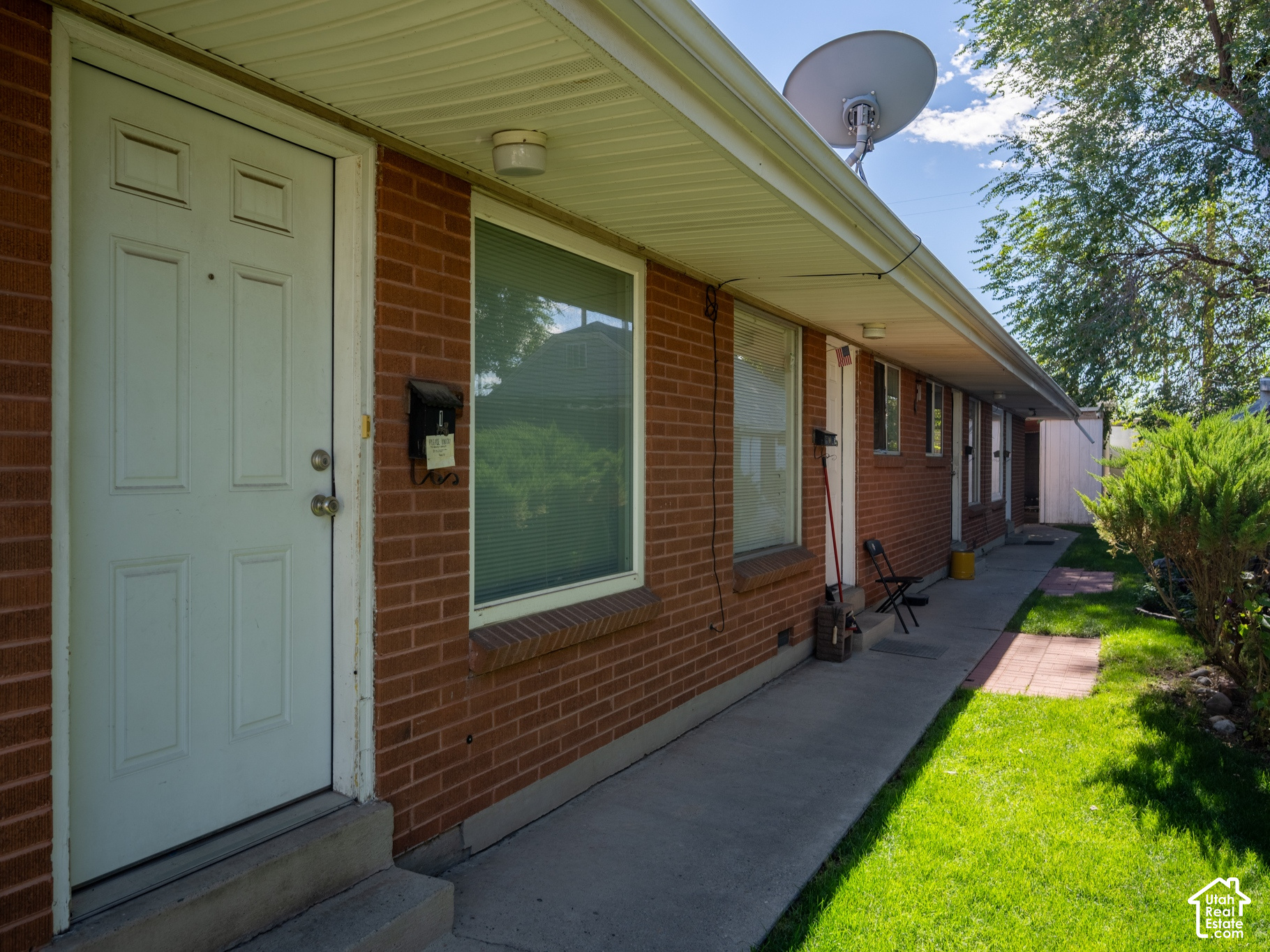 main property photo 6