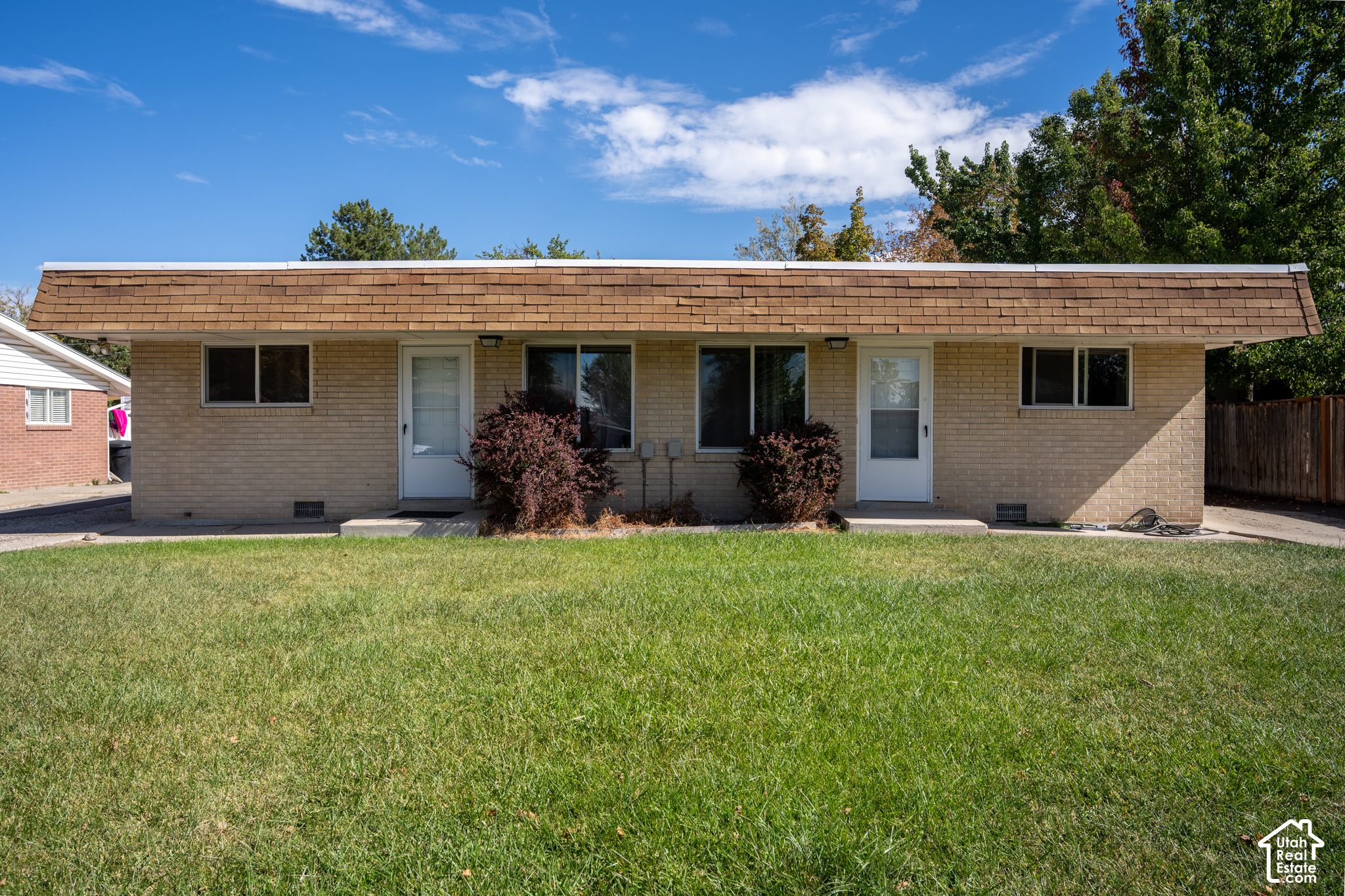 main property photo 0