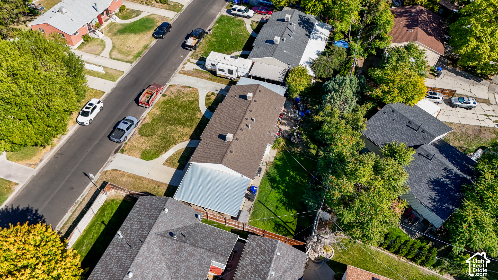 main property photo 14
