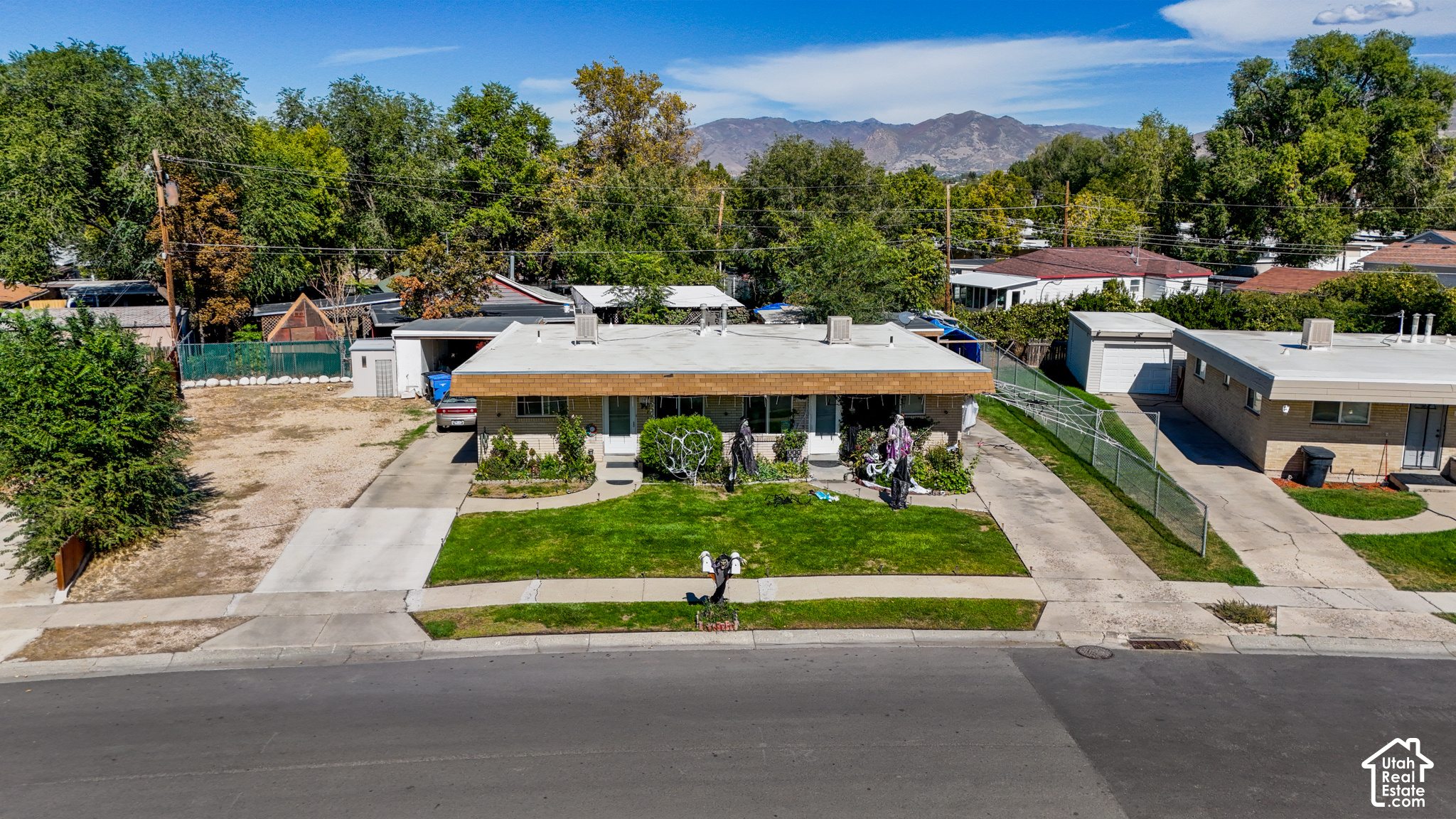 main property photo 0