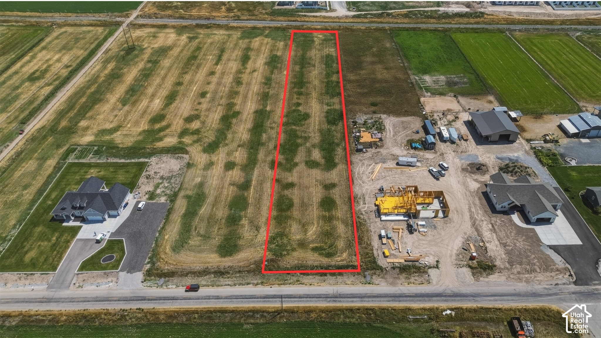 main property photo 15