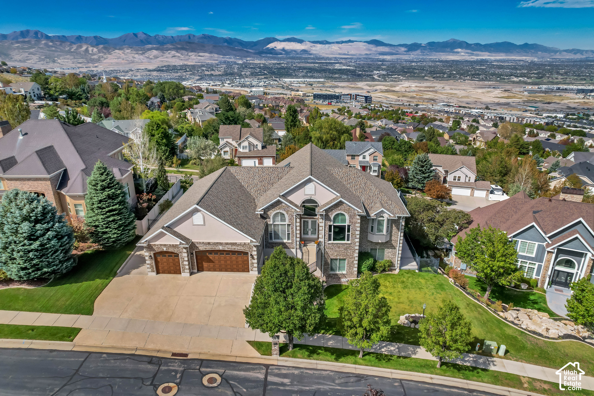 main property photo 60