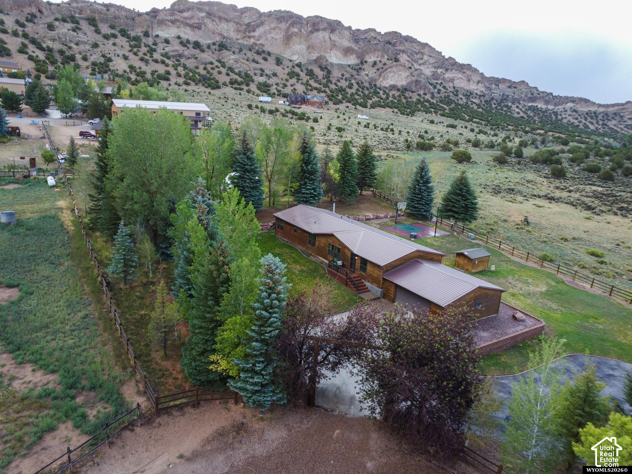 main property photo 0