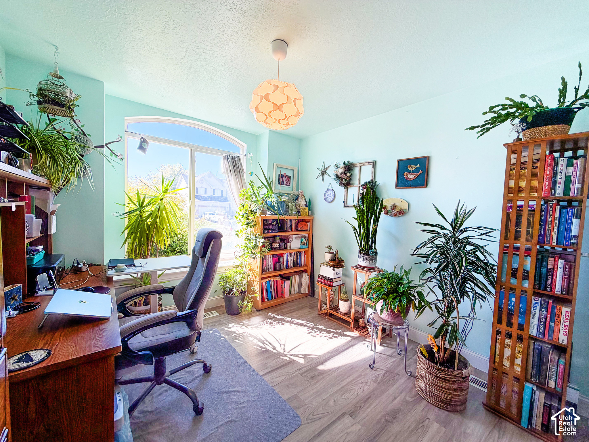main property photo 17