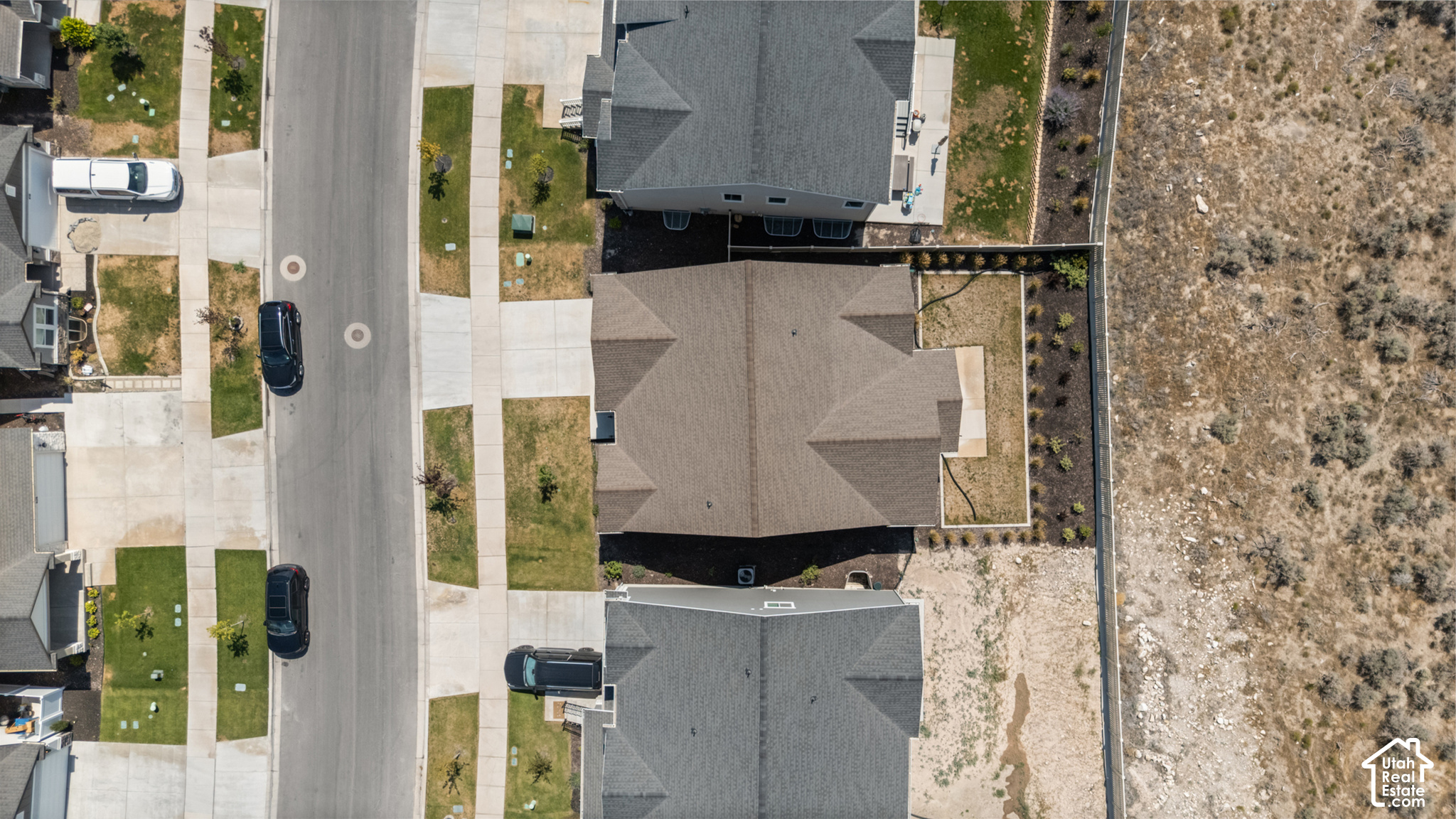 main property photo 40