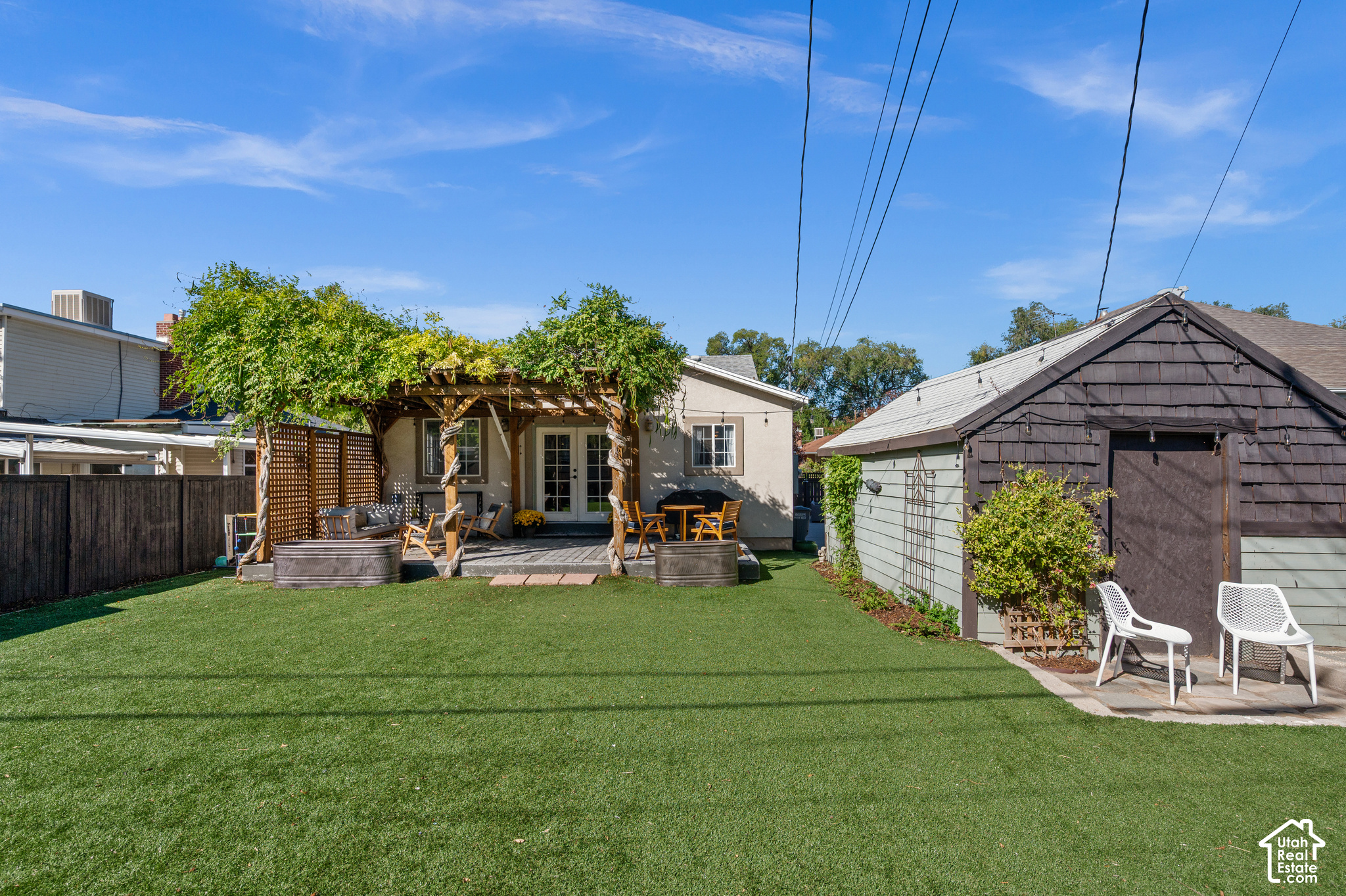main property photo 35