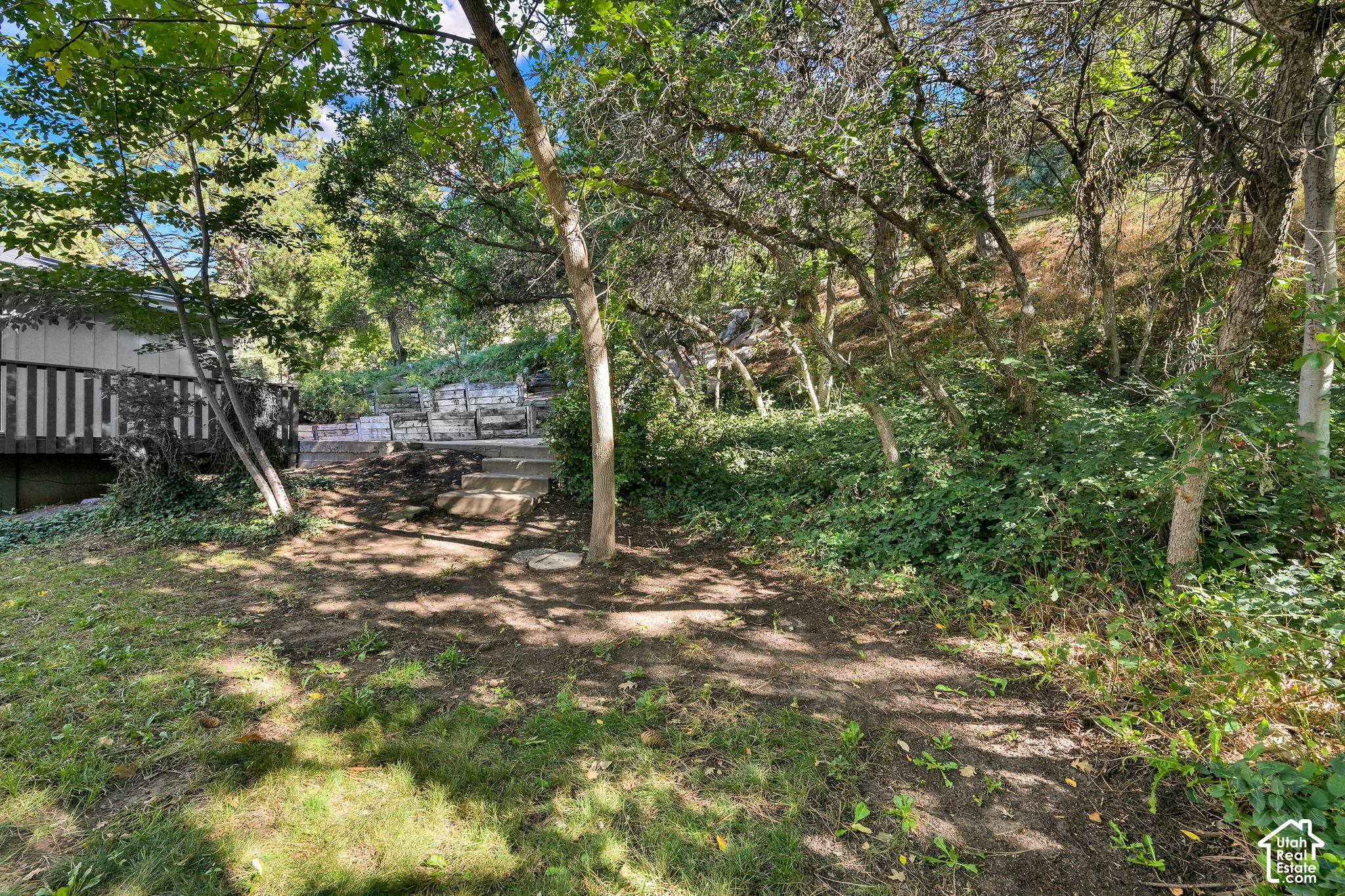 main property photo 80