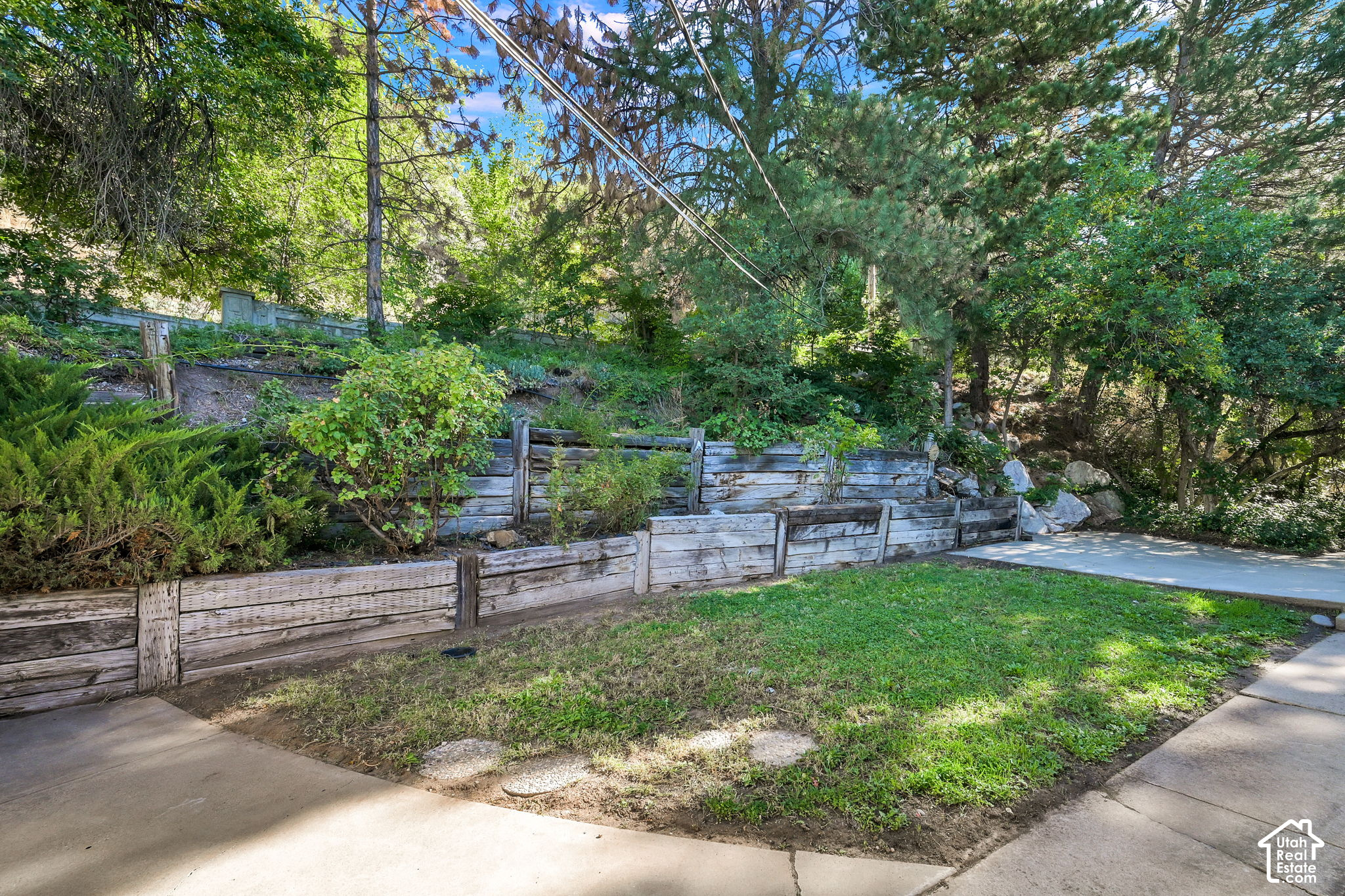 main property photo 81