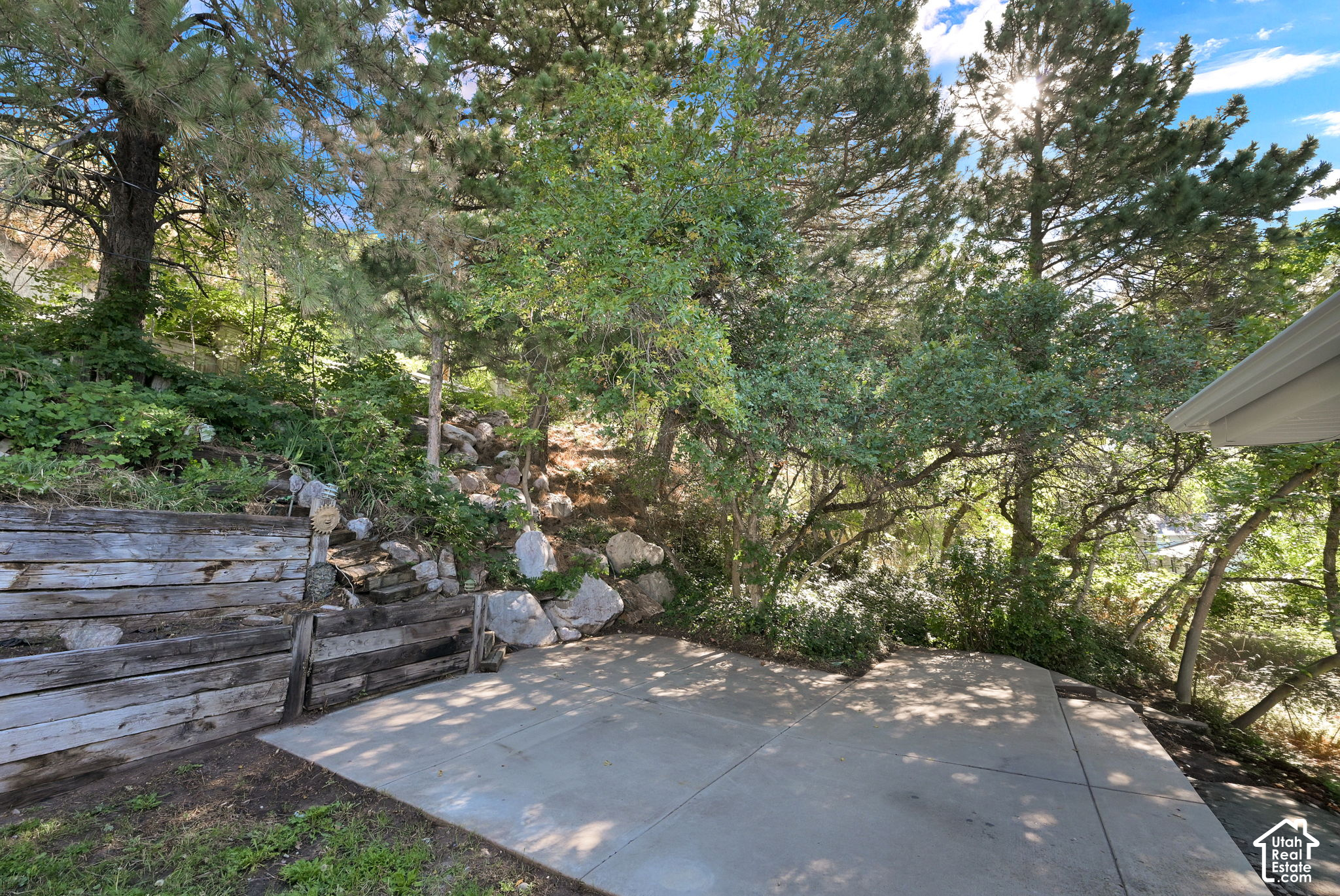 main property photo 82