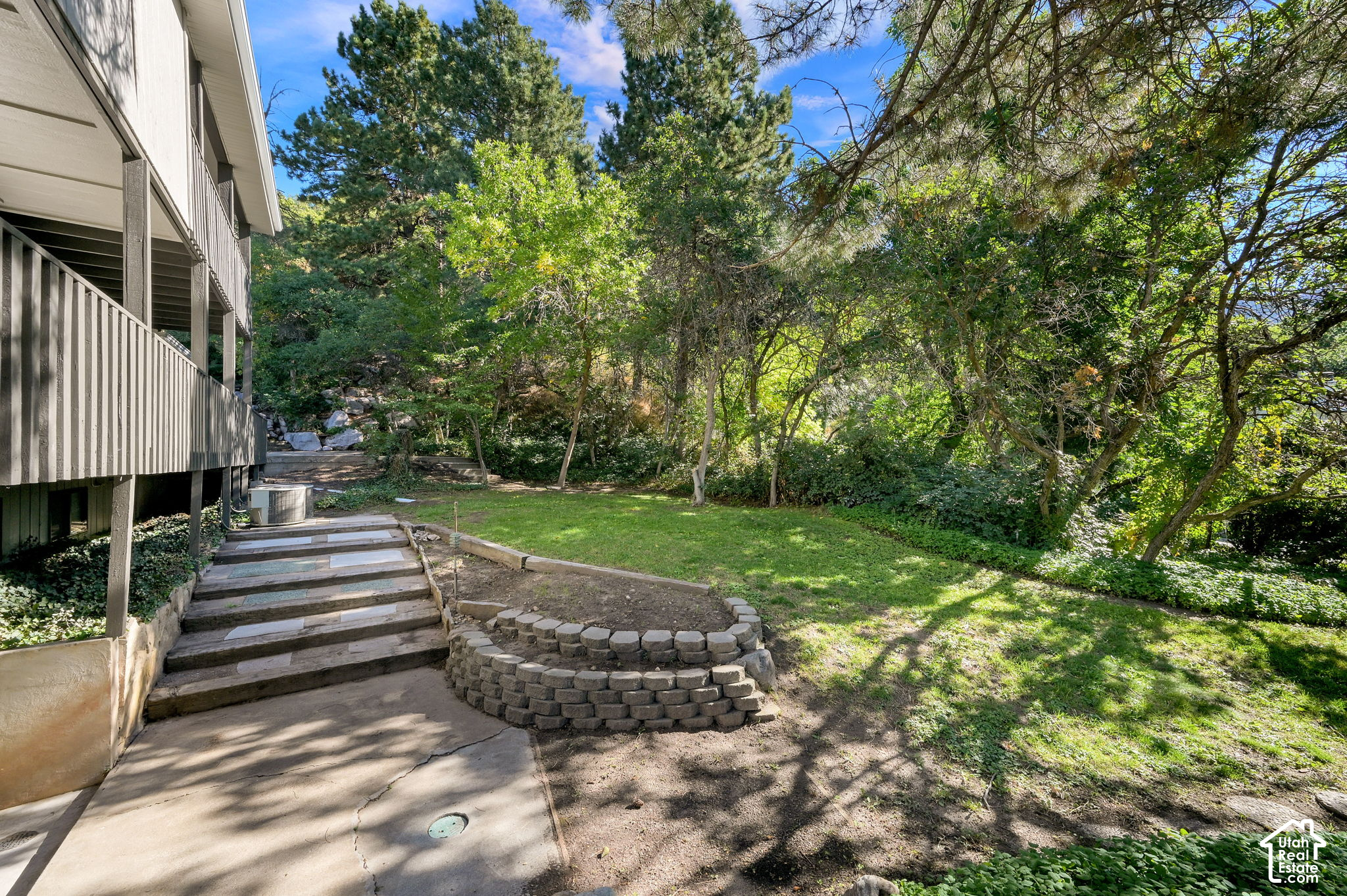 main property photo 83