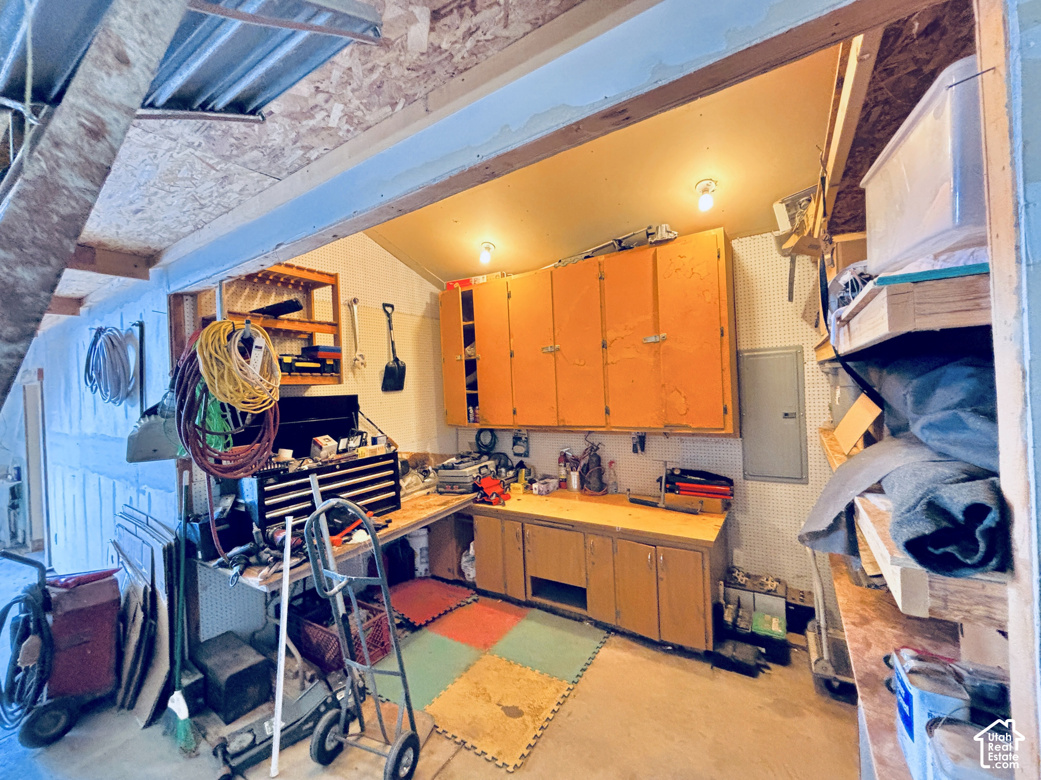 main property photo 51