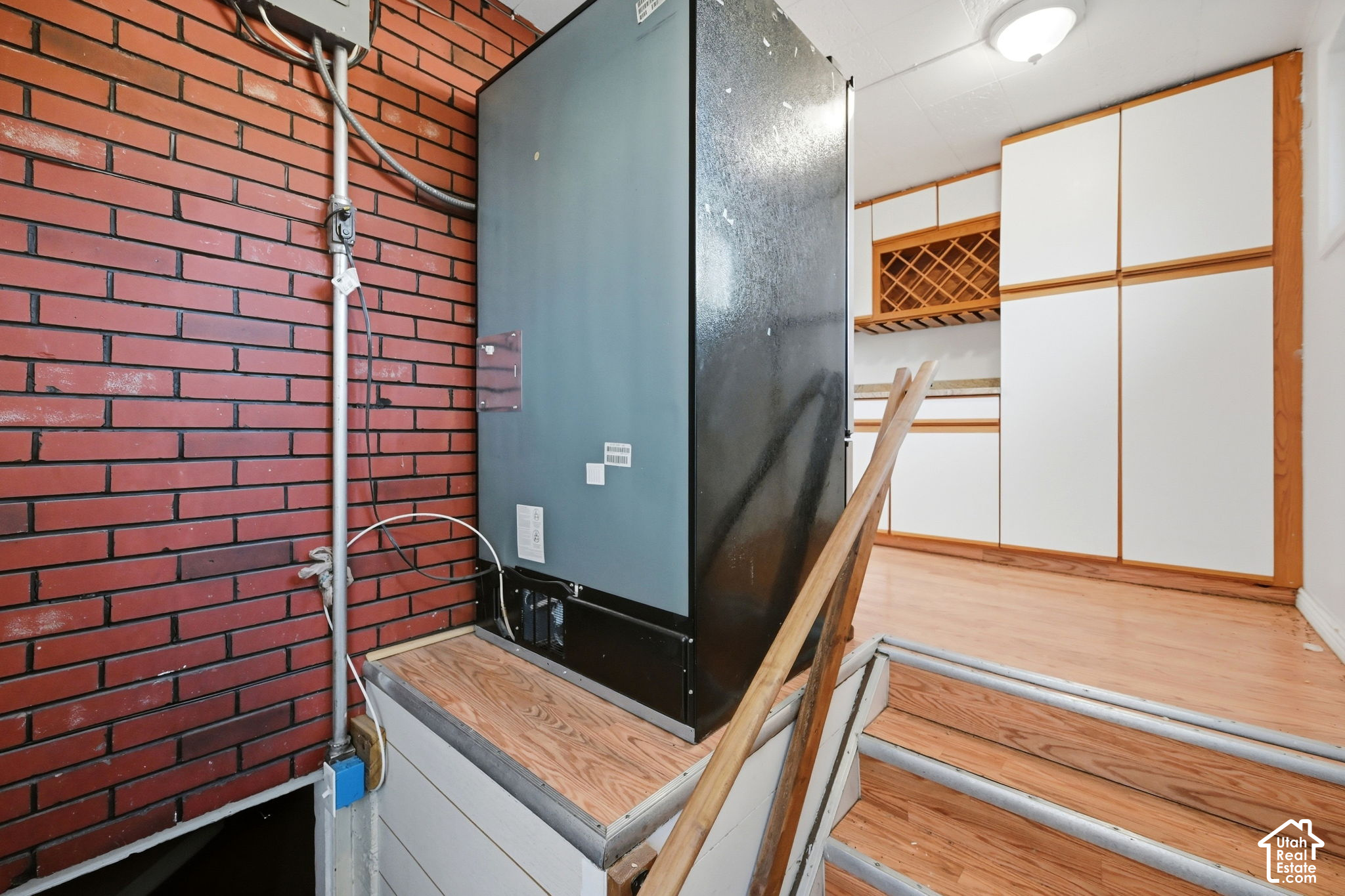 main property photo 25