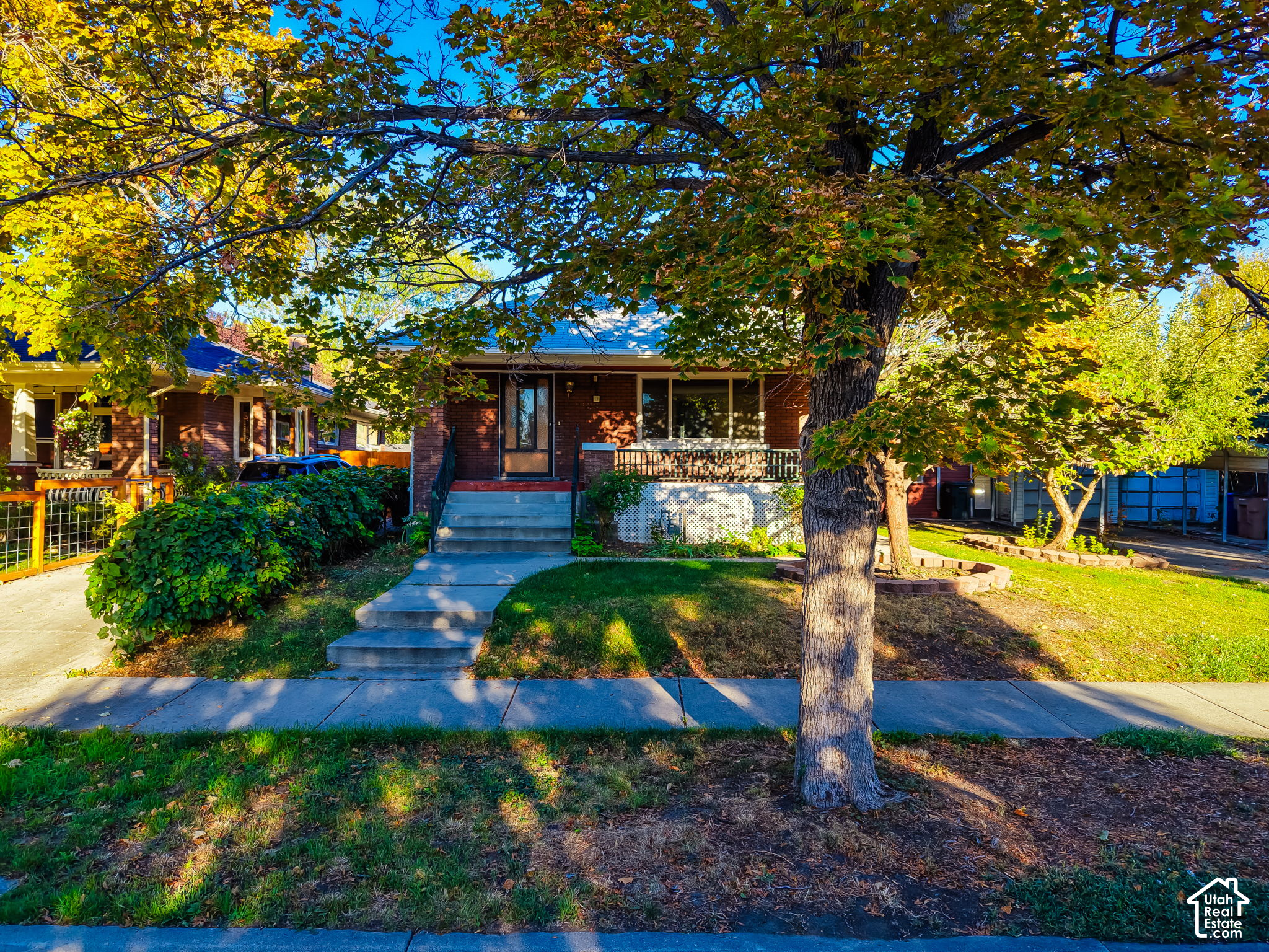 main property photo 35