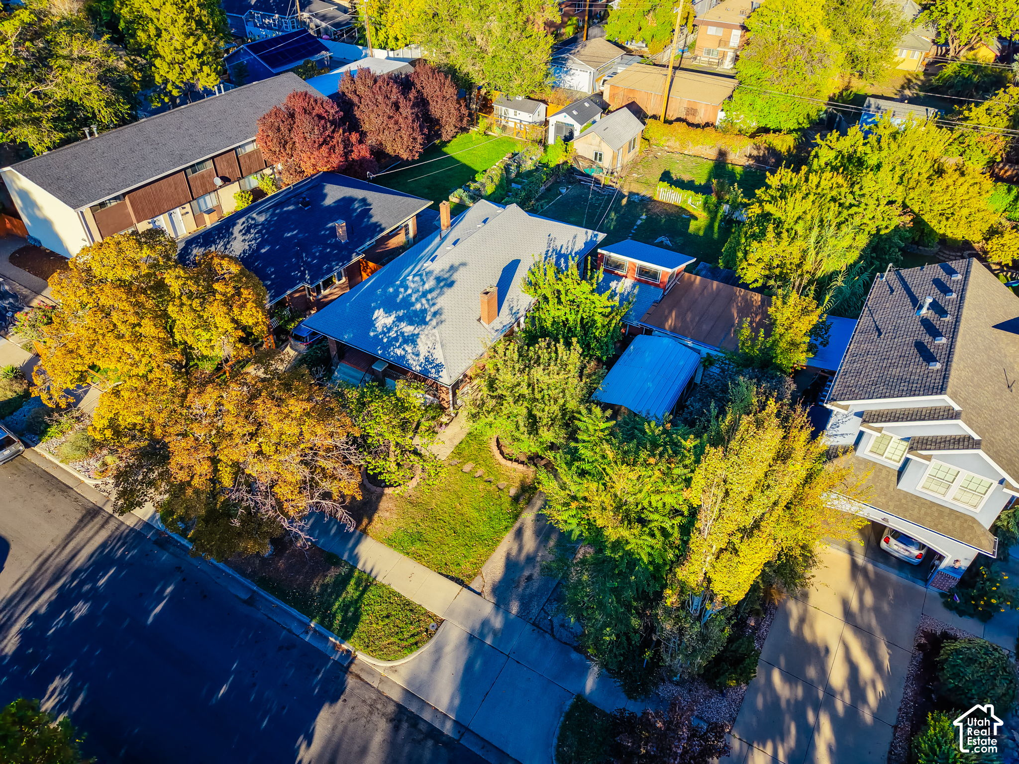 main property photo 49