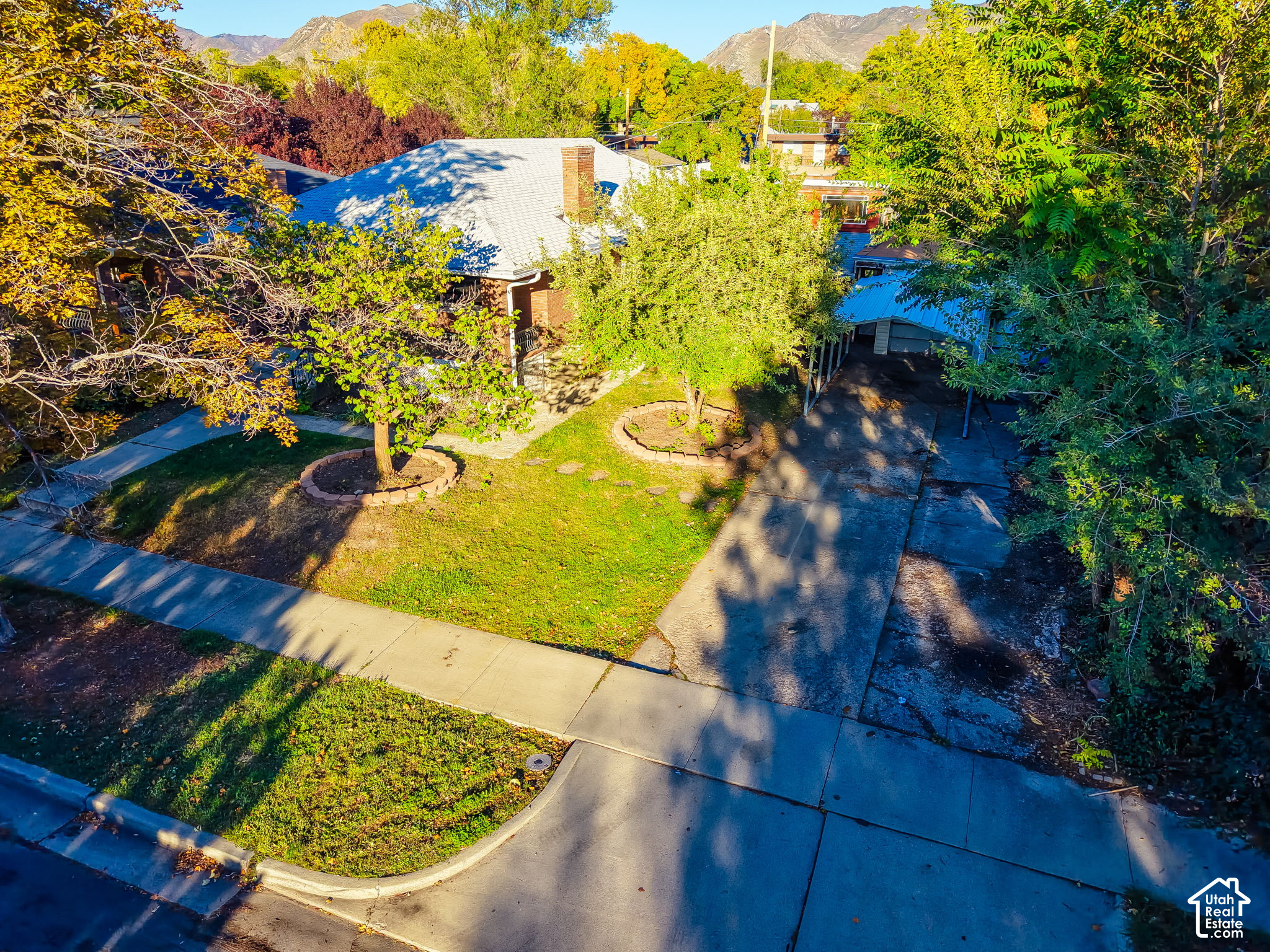 main property photo 50