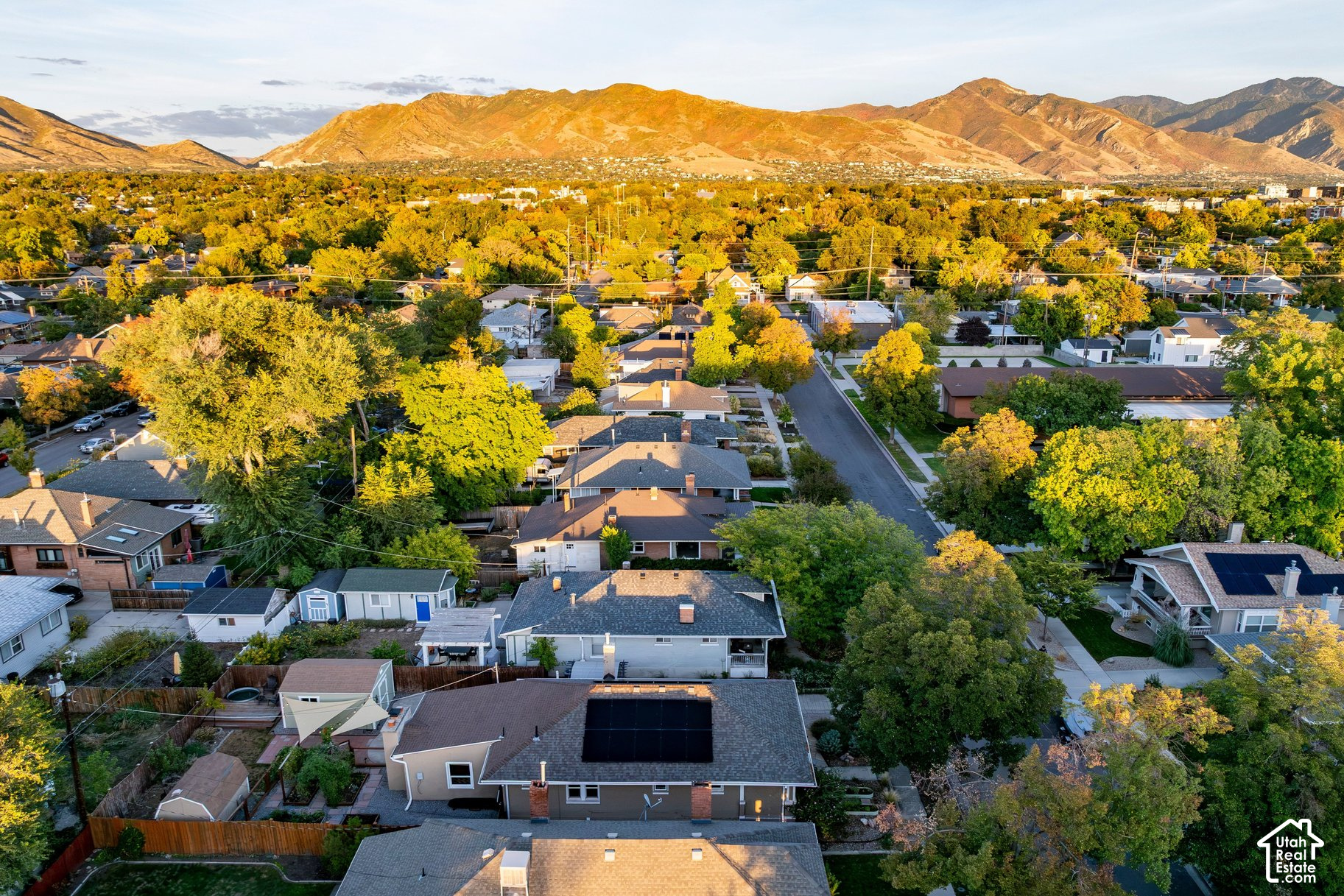 main property photo 30
