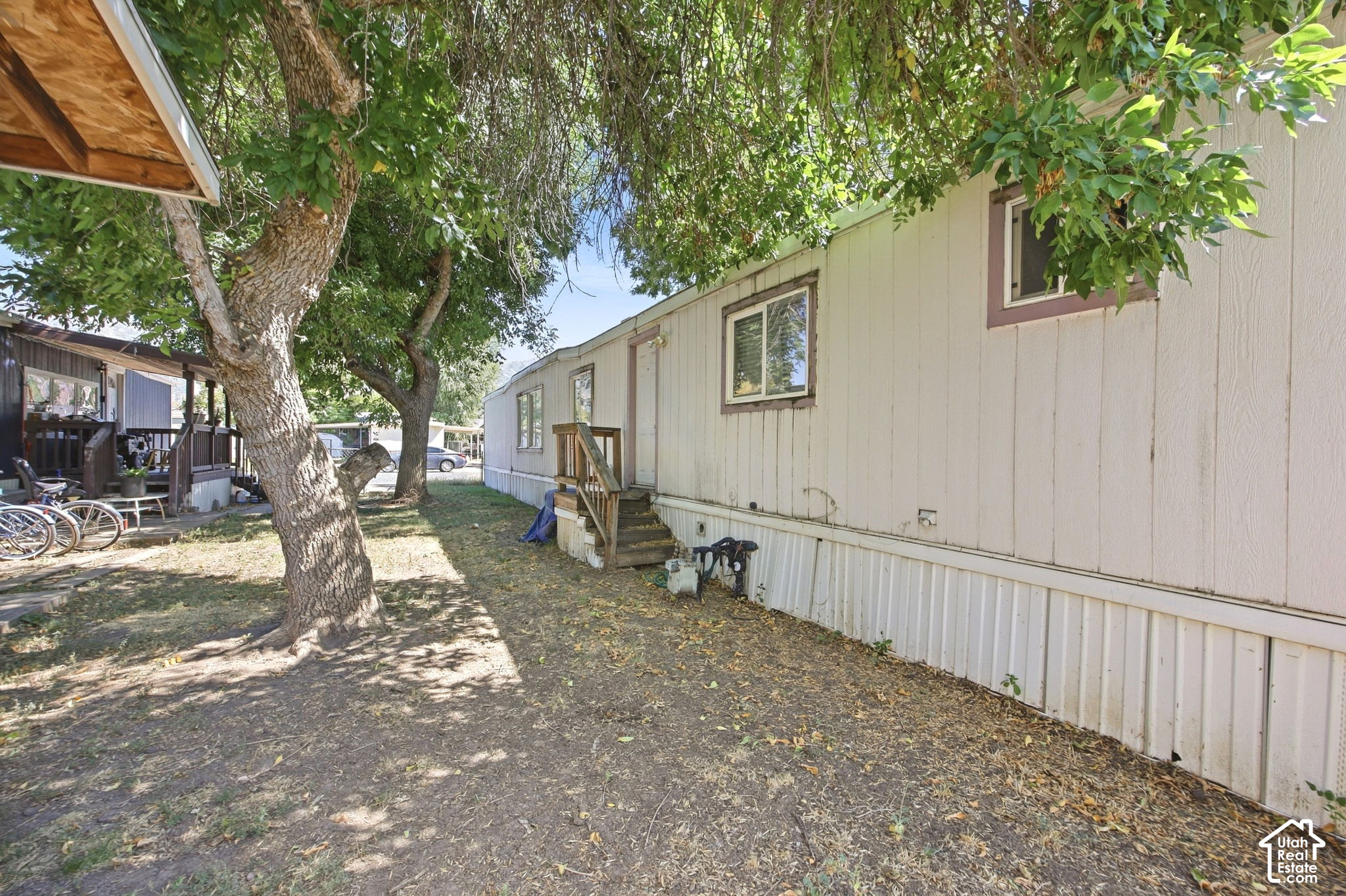 main property photo 21