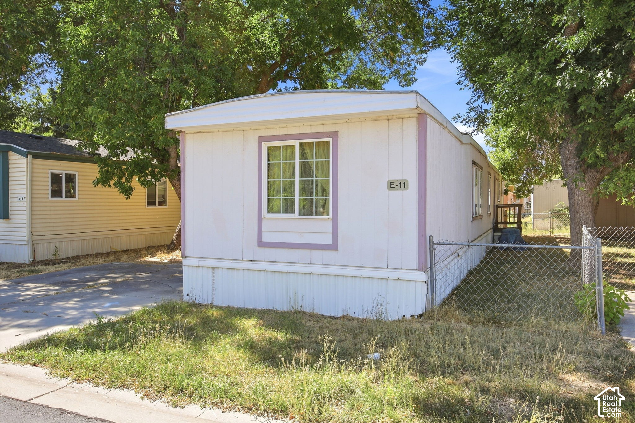 main property photo 24