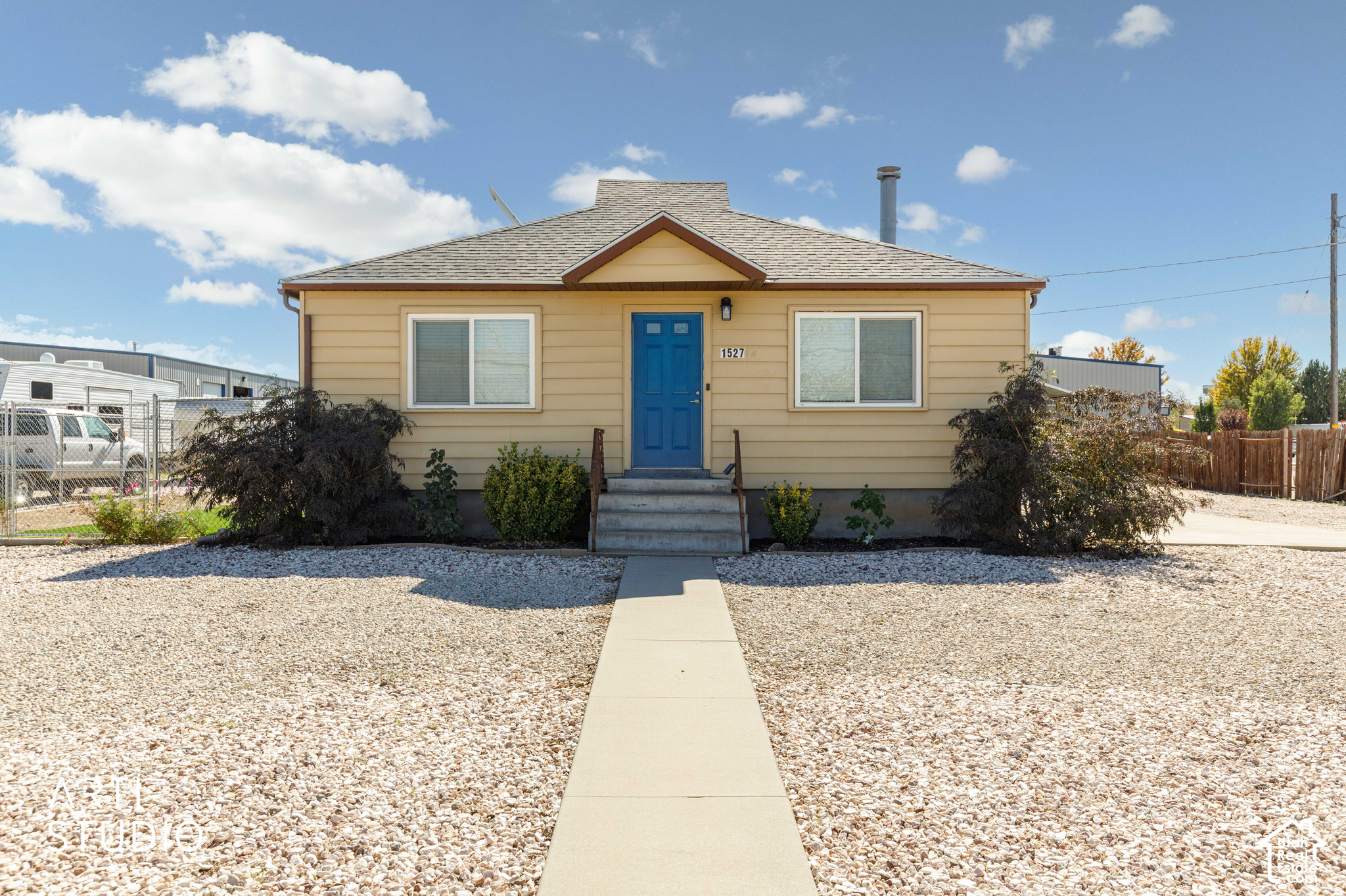 main property photo 1