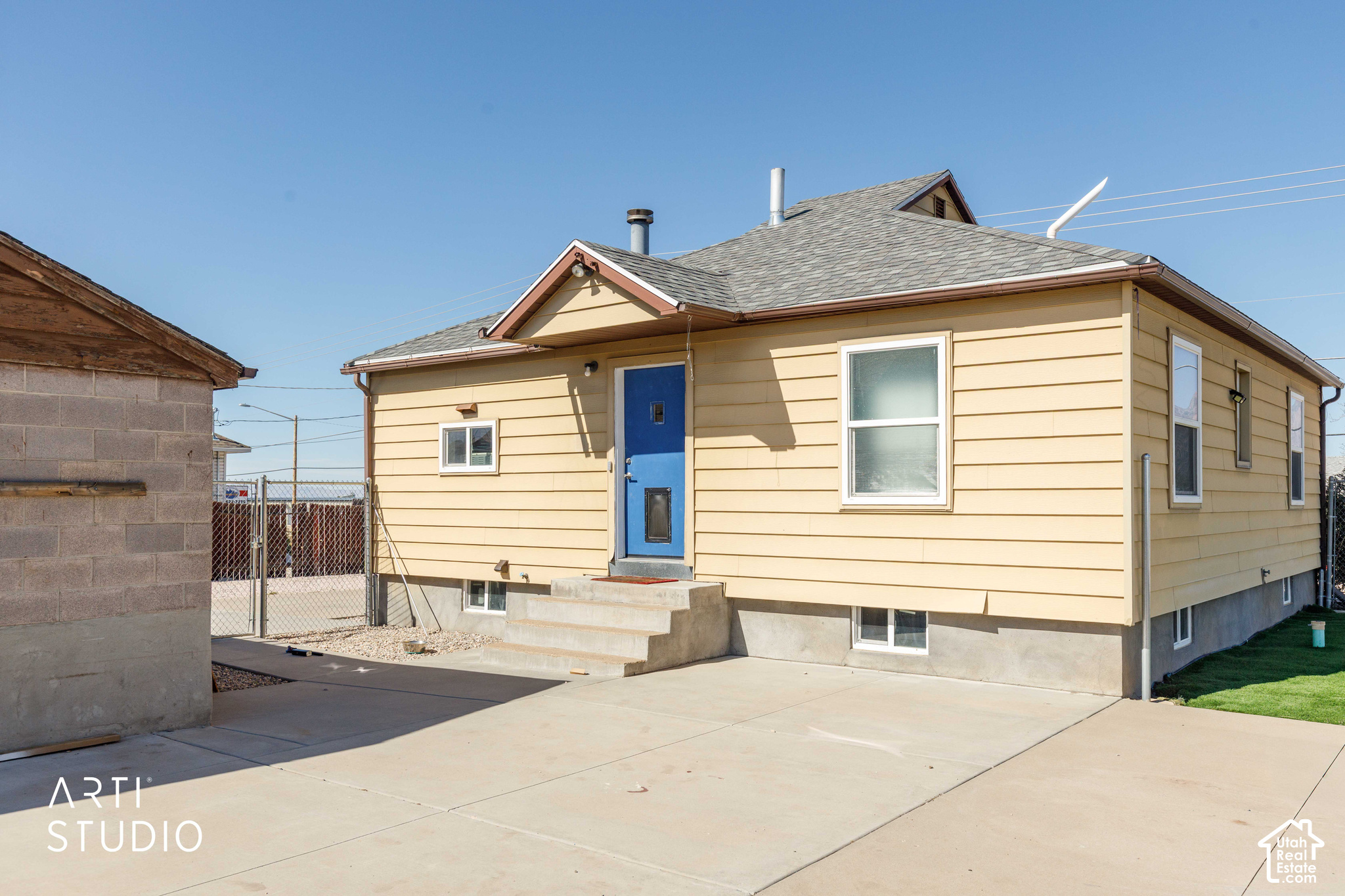 main property photo 29