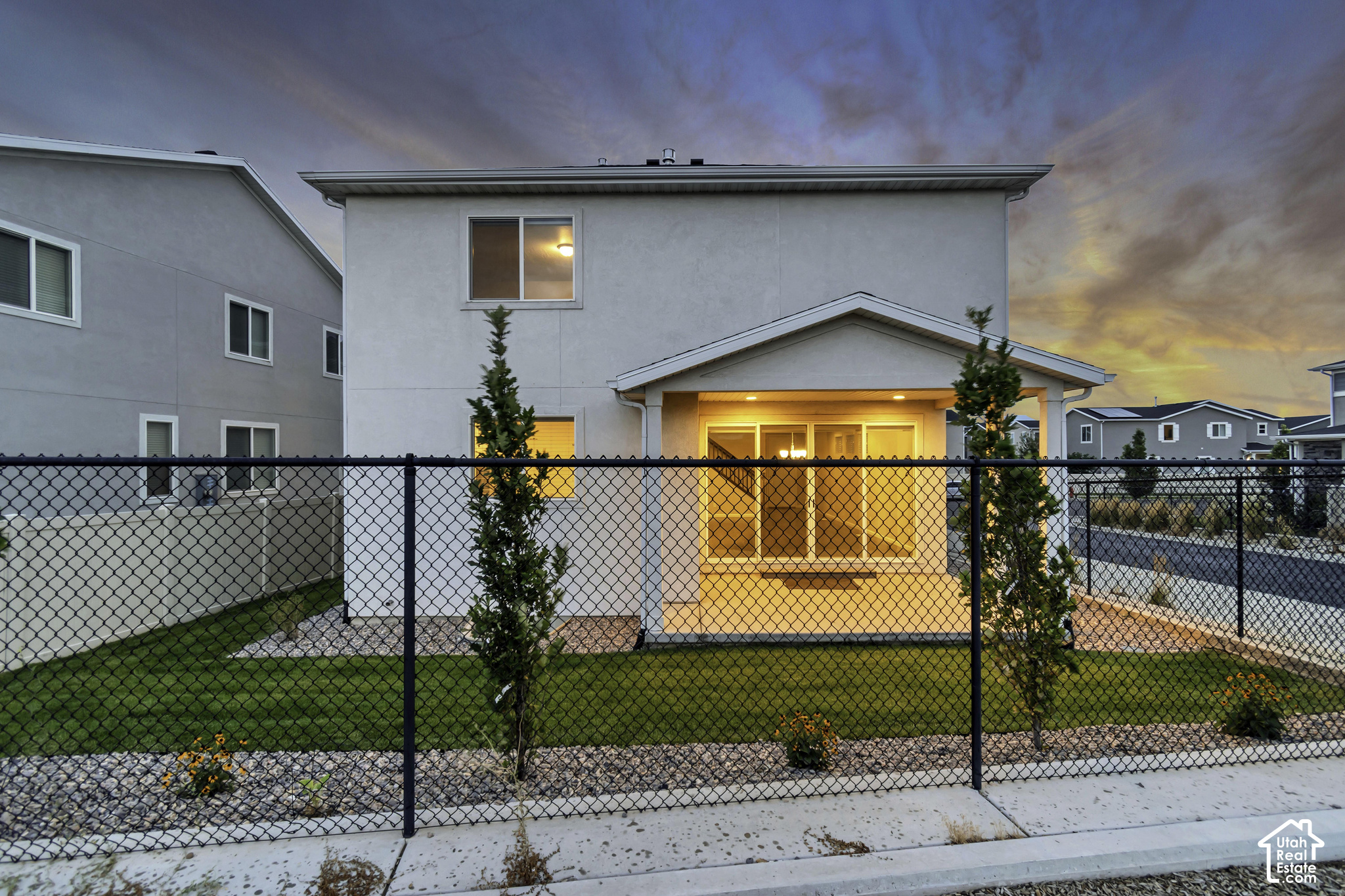 main property photo 32